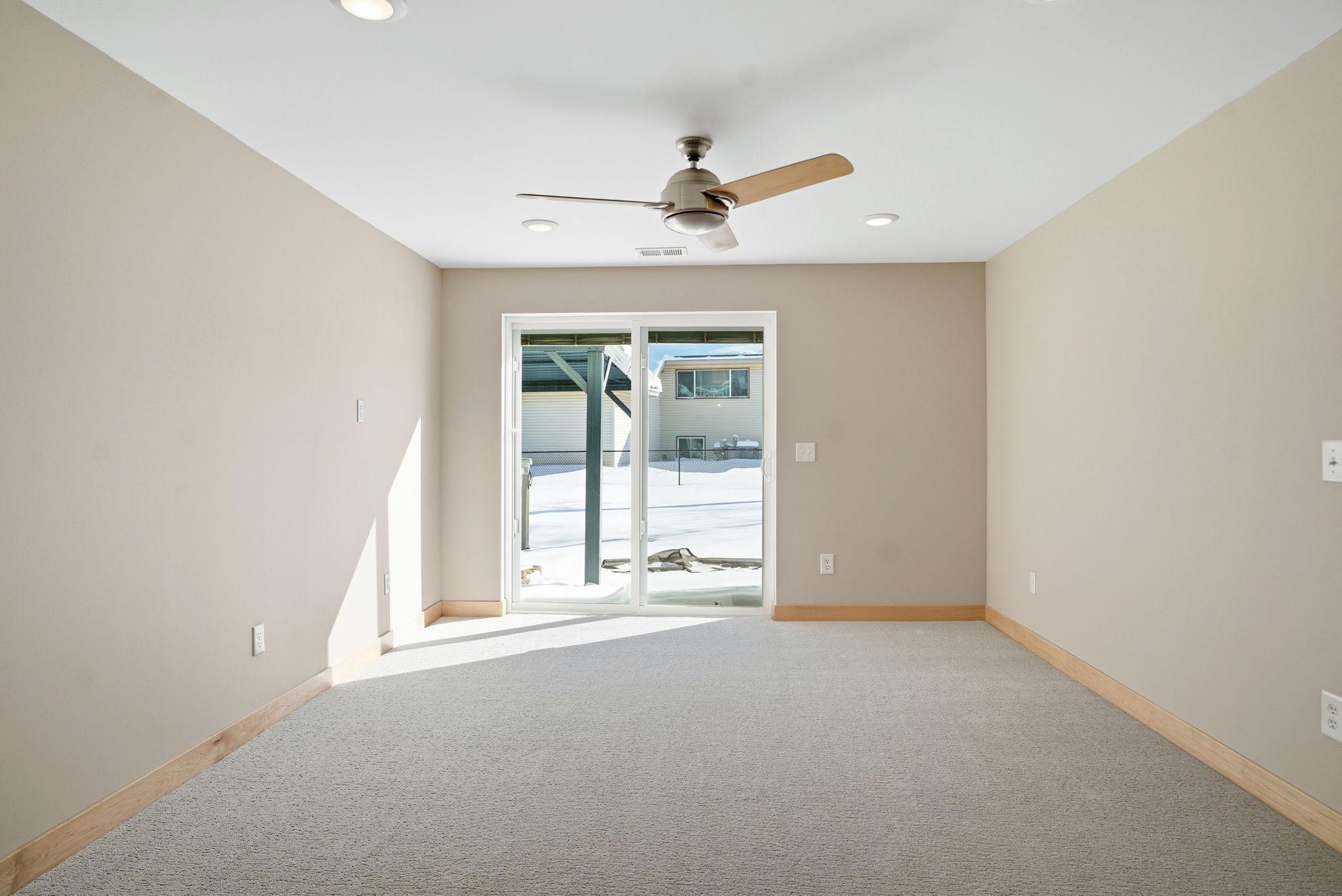 1162 Lakewood Drive S