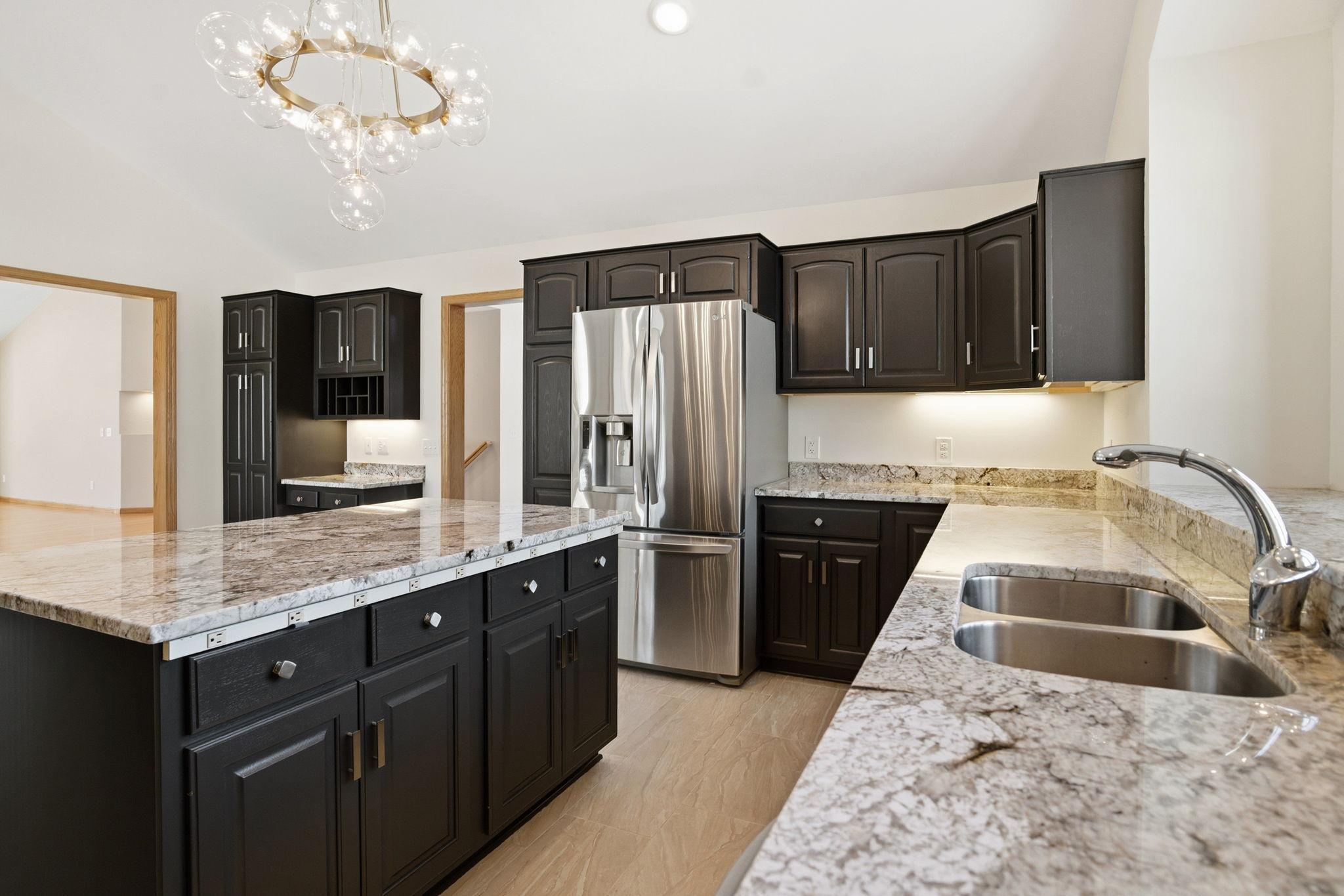 1162 Lakewood Drive S