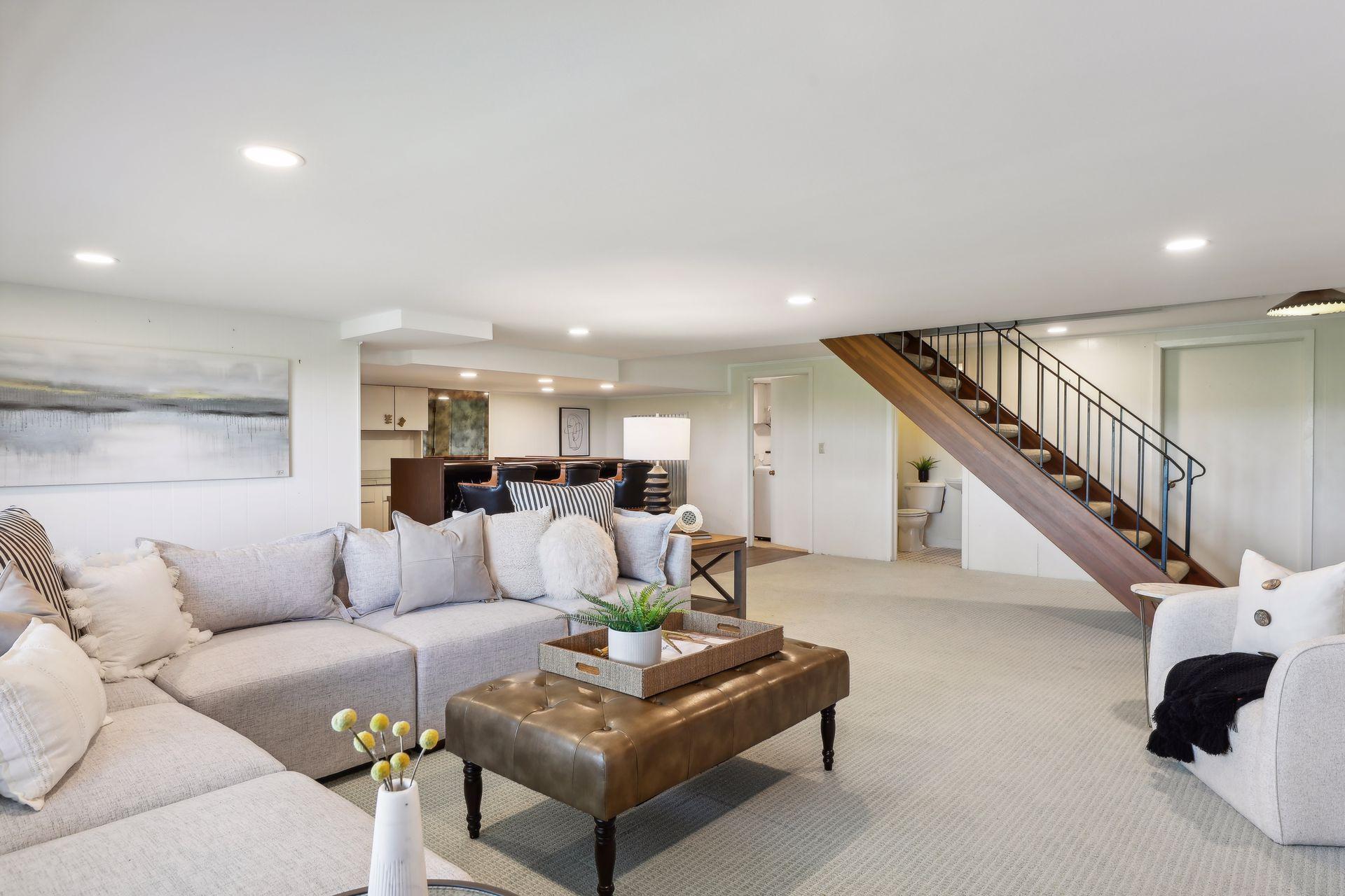 1127 Sibley Memorial Highway Unit: 4