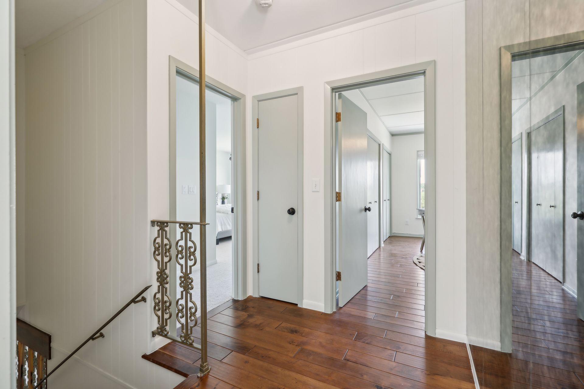 1127 Sibley Memorial Highway Unit: 4