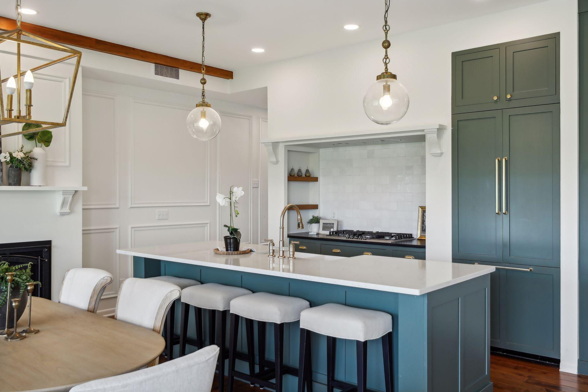 1127 Sibley Memorial Highway Unit: 4