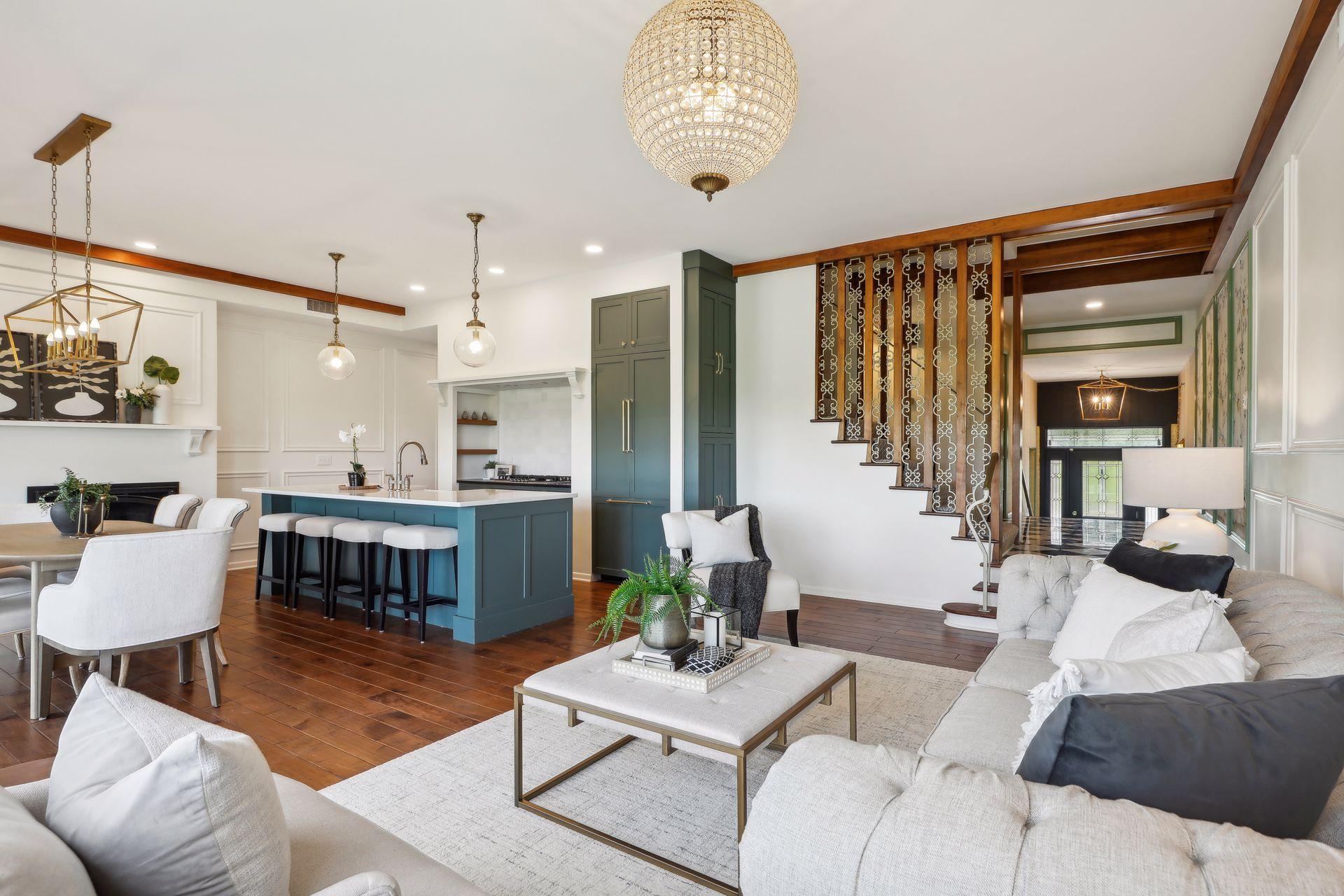 1127 Sibley Memorial Highway Unit: 4