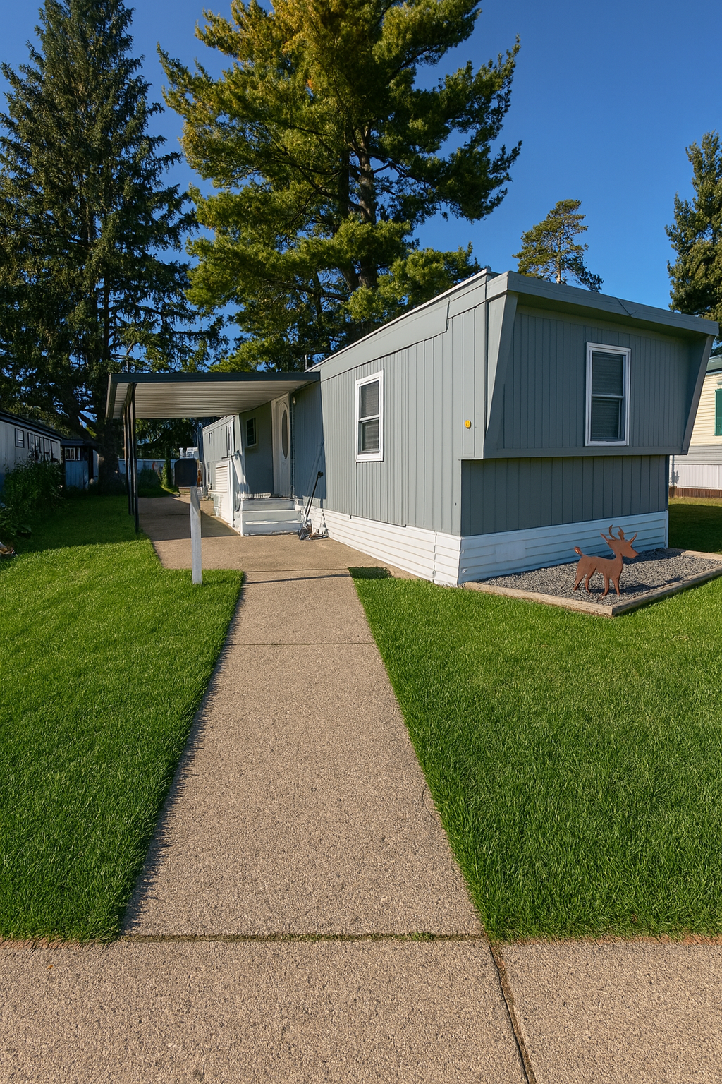 7310 Taylor Street NE