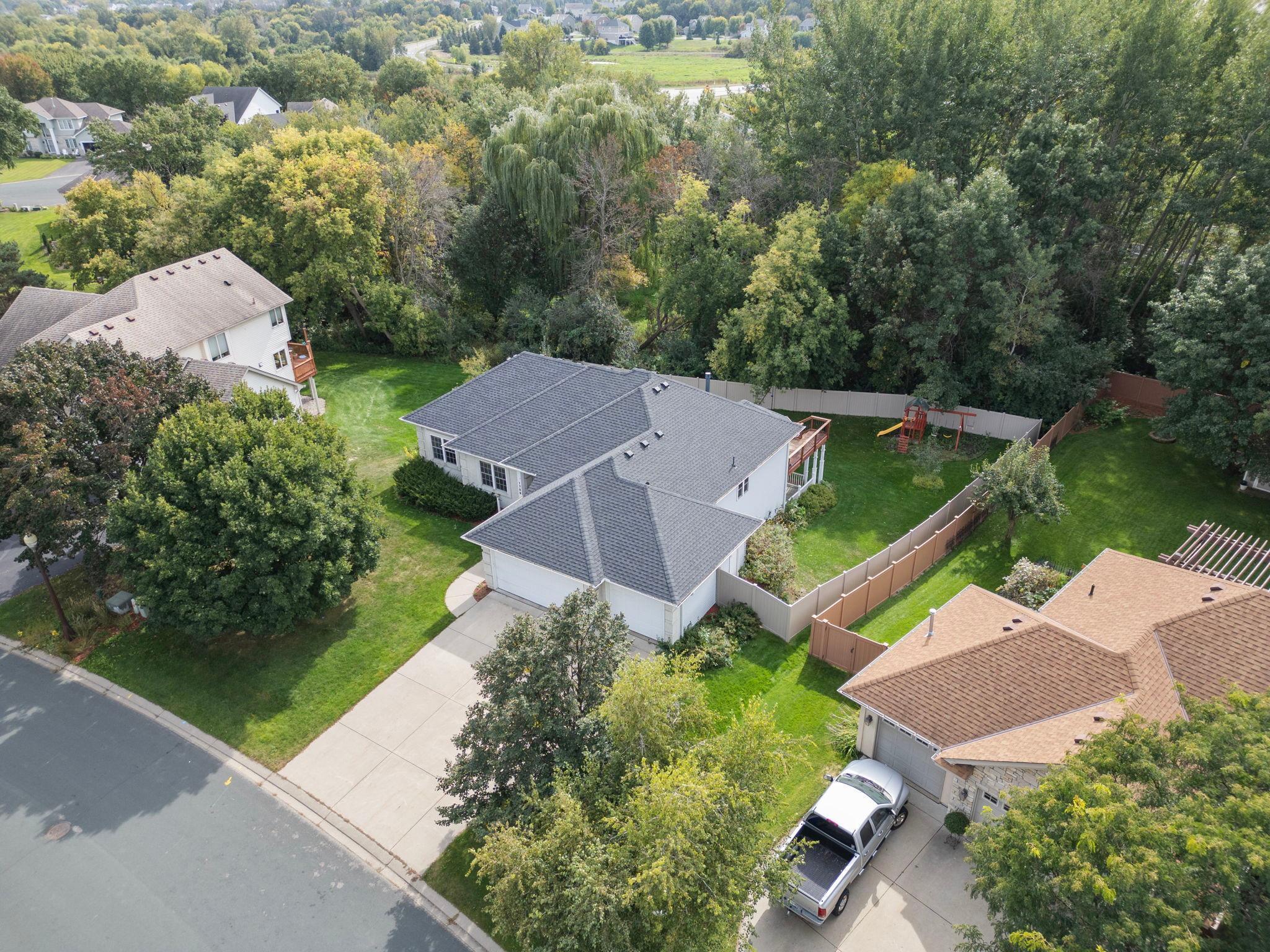 1789 Windsor Drive S