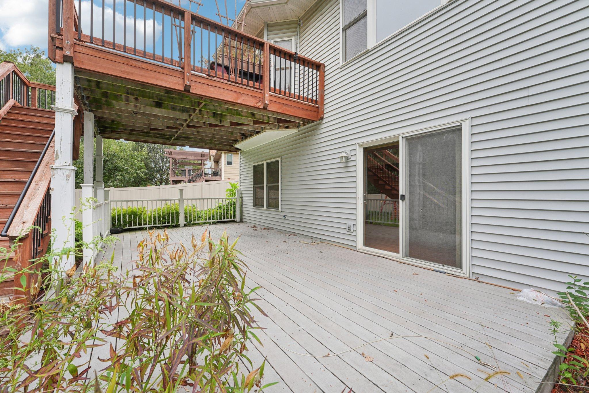 1789 Windsor Drive S