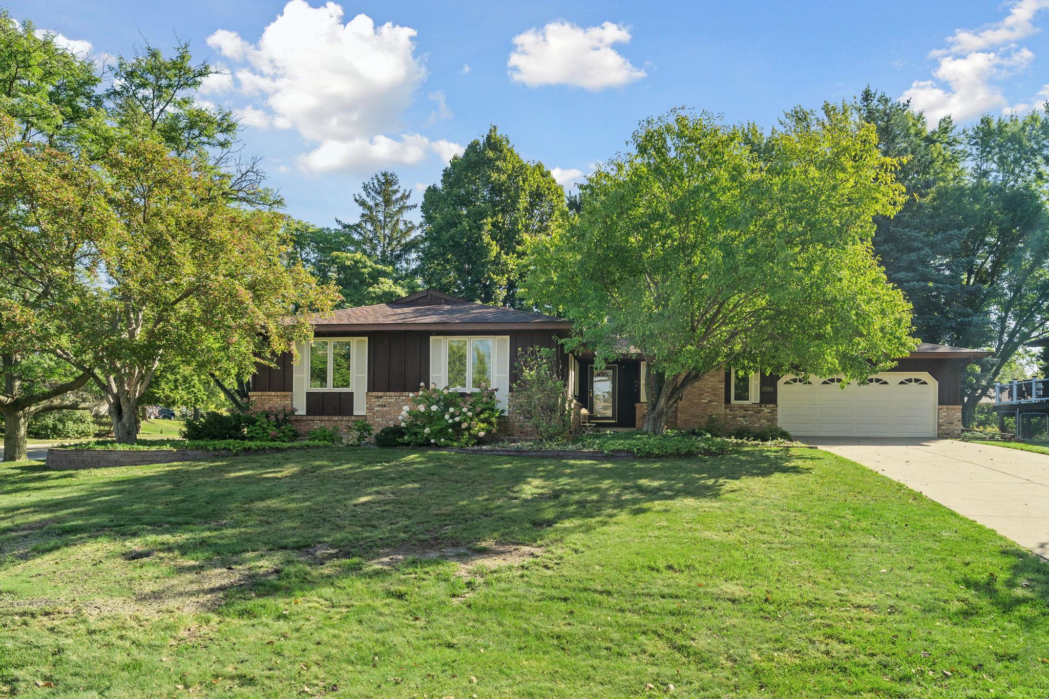 2994 Mary Street