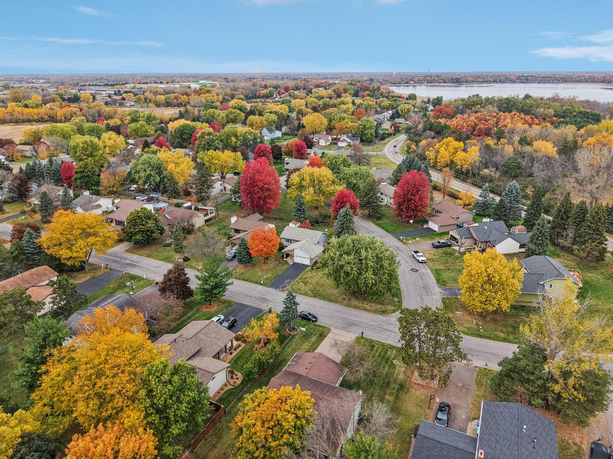 1425 Hickory Trail