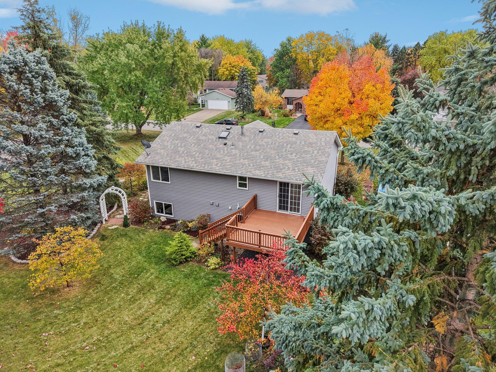 1425 Hickory Trail