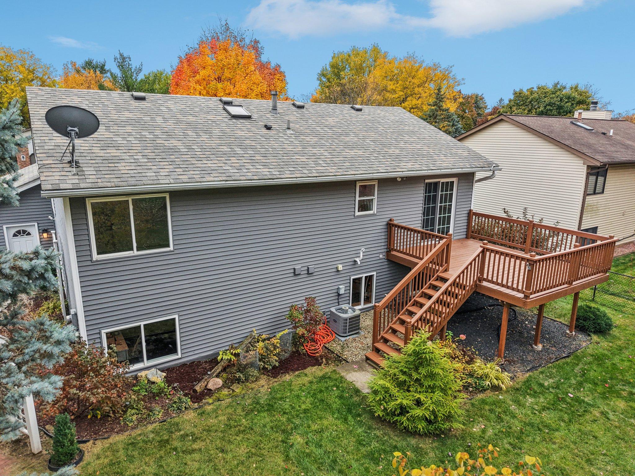 1425 Hickory Trail