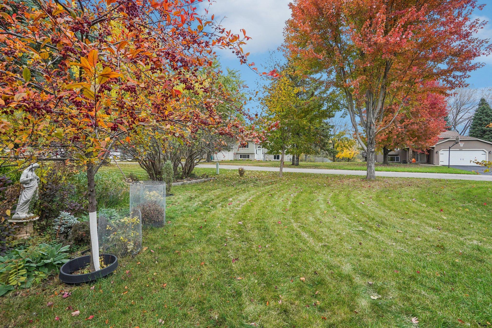 1425 Hickory Trail