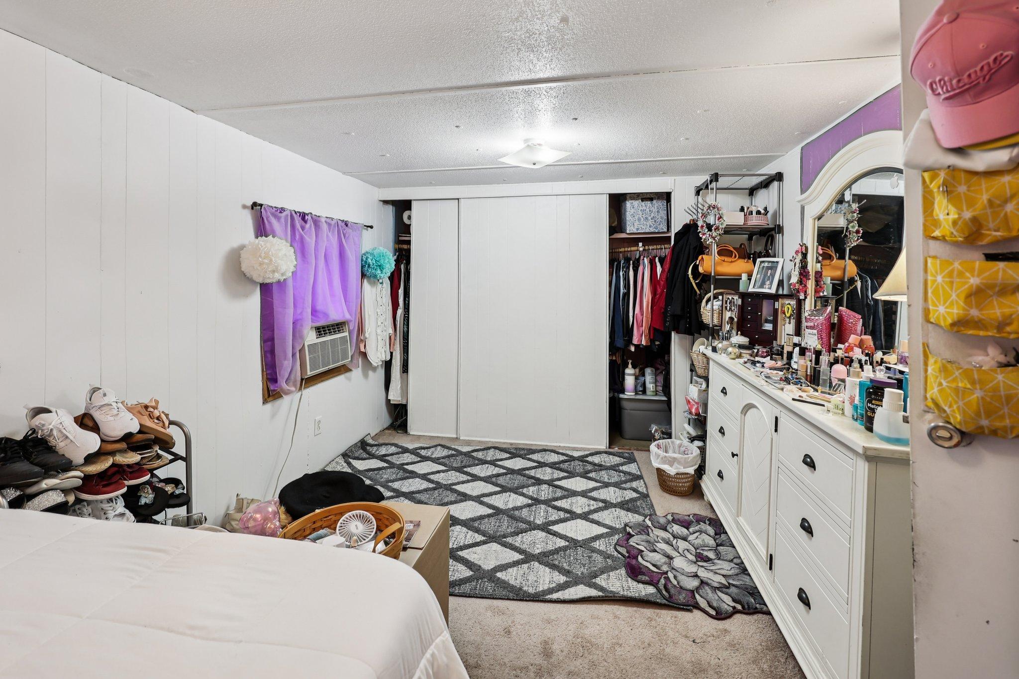 1403 Concord Street S Unit: 1