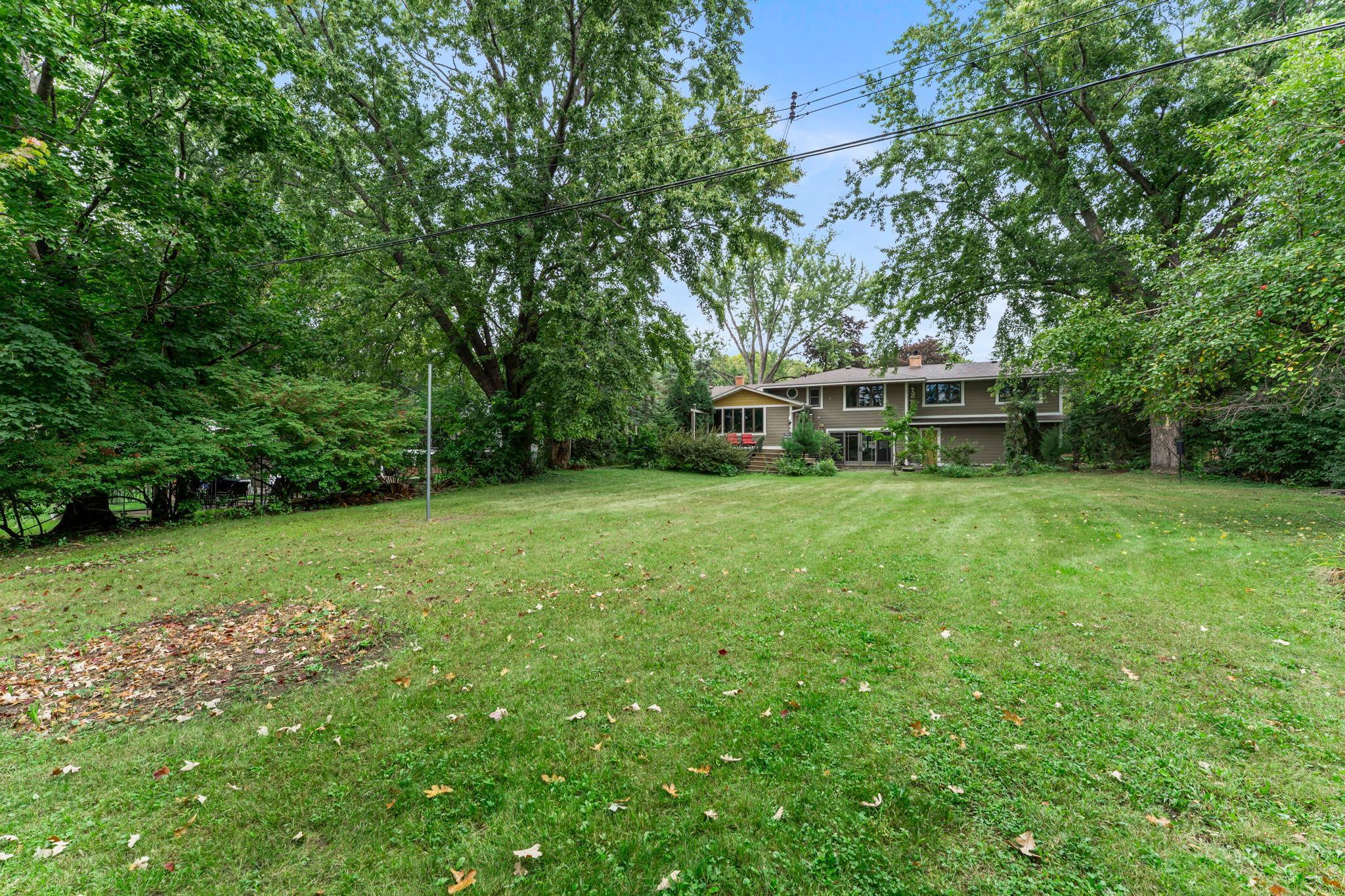 3396 Glen Oaks Avenue