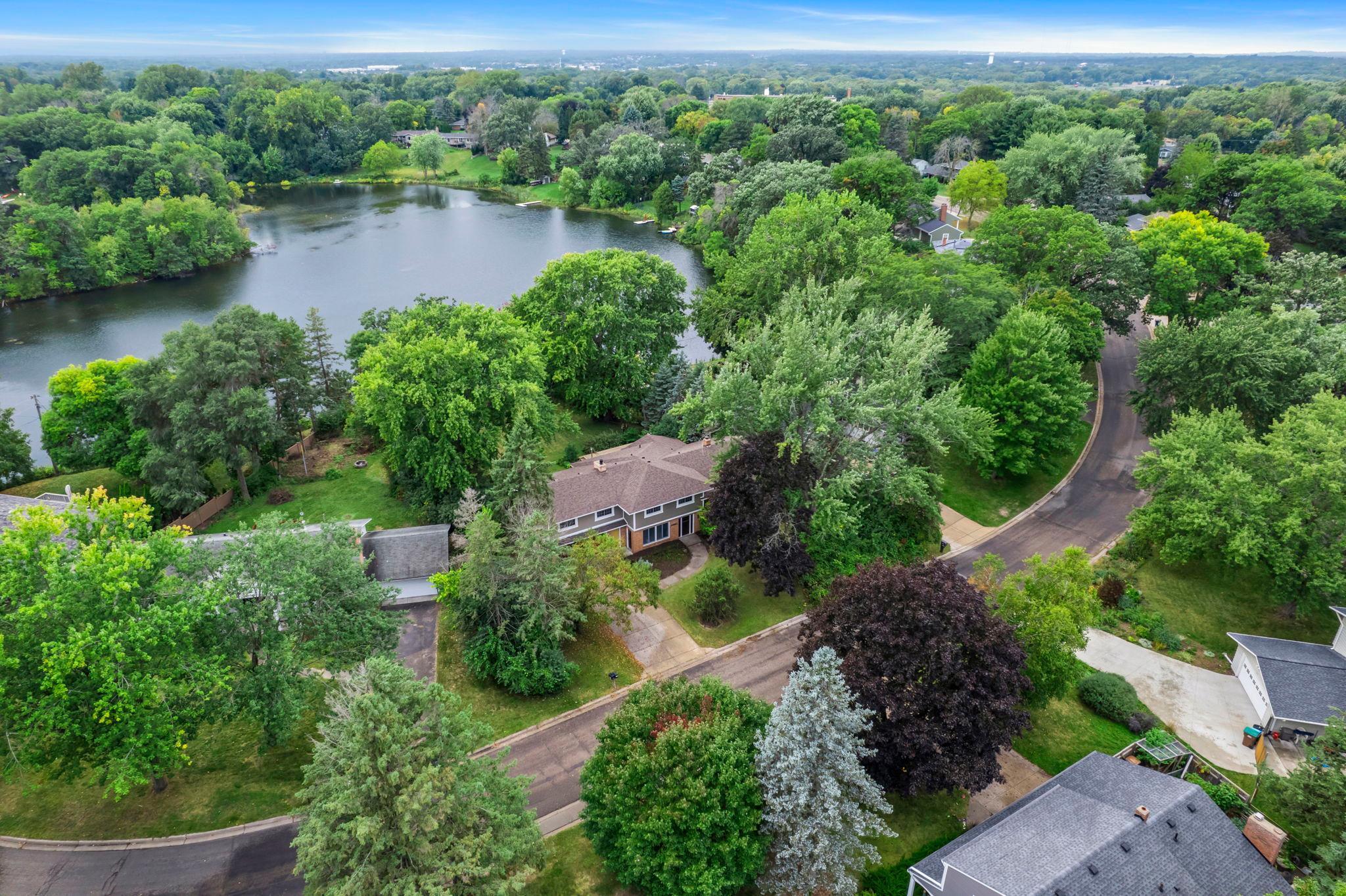 3396 Glen Oaks Avenue