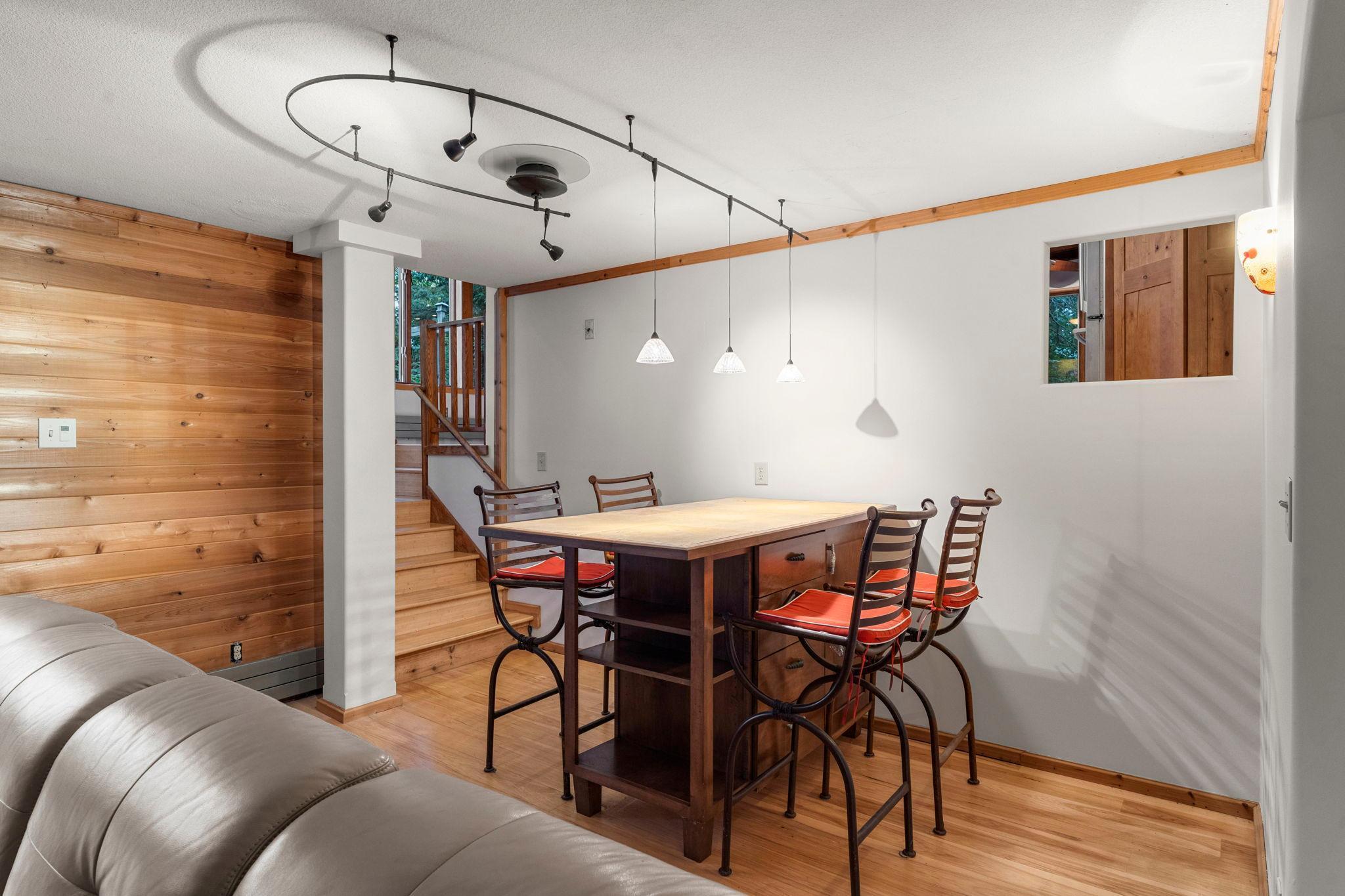 3396 Glen Oaks Avenue