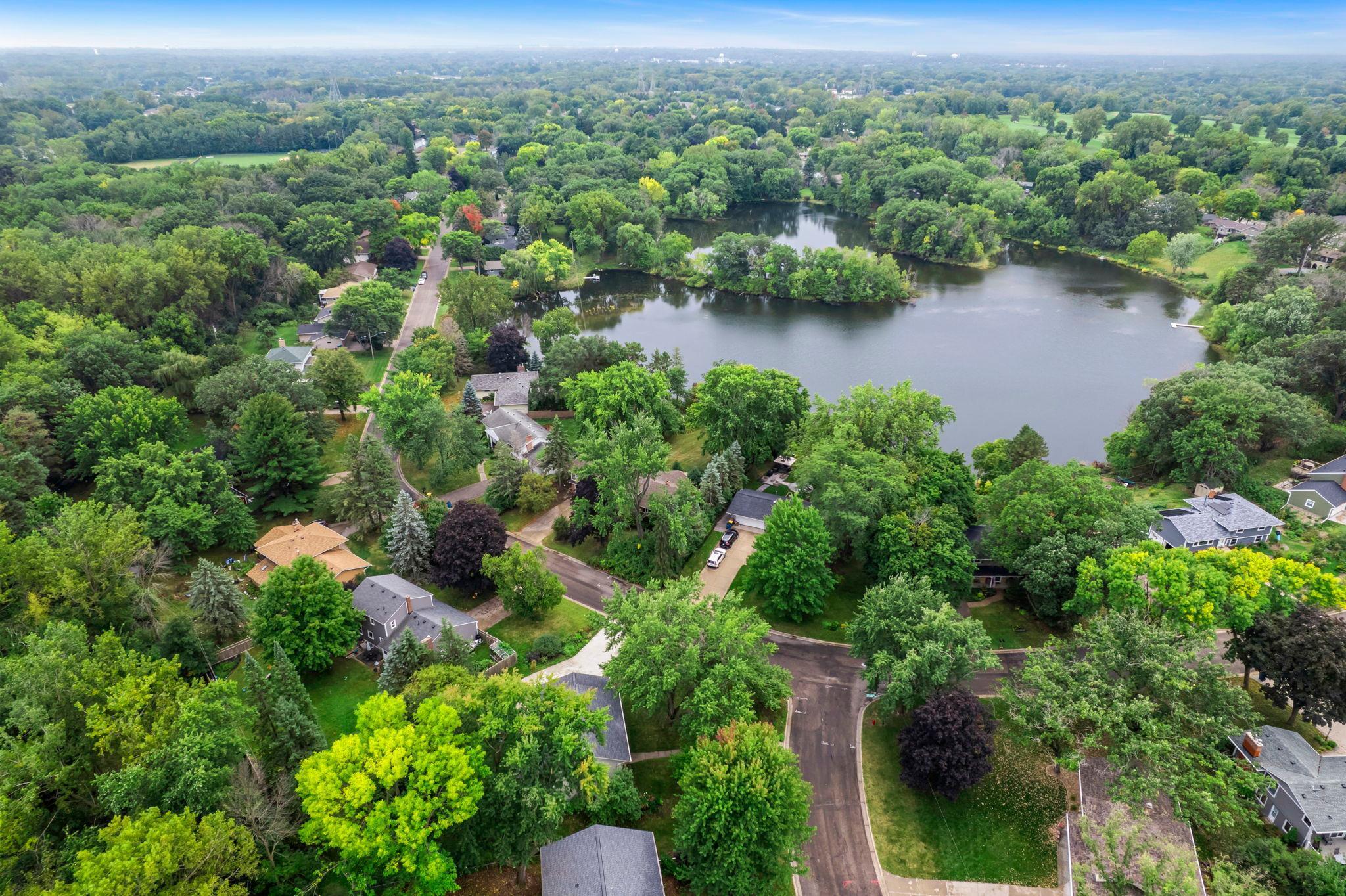 3396 Glen Oaks Avenue