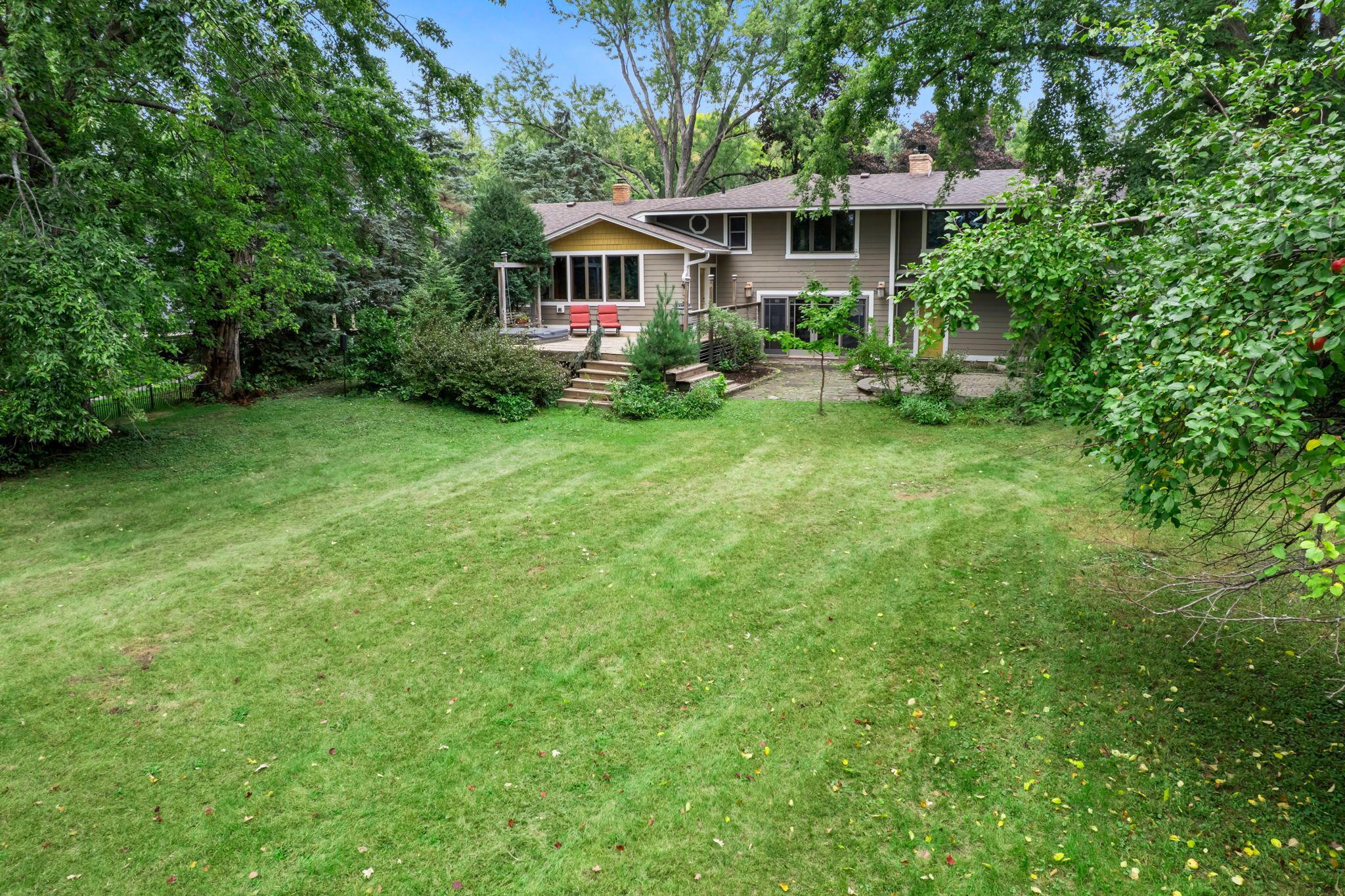 3396 Glen Oaks Avenue