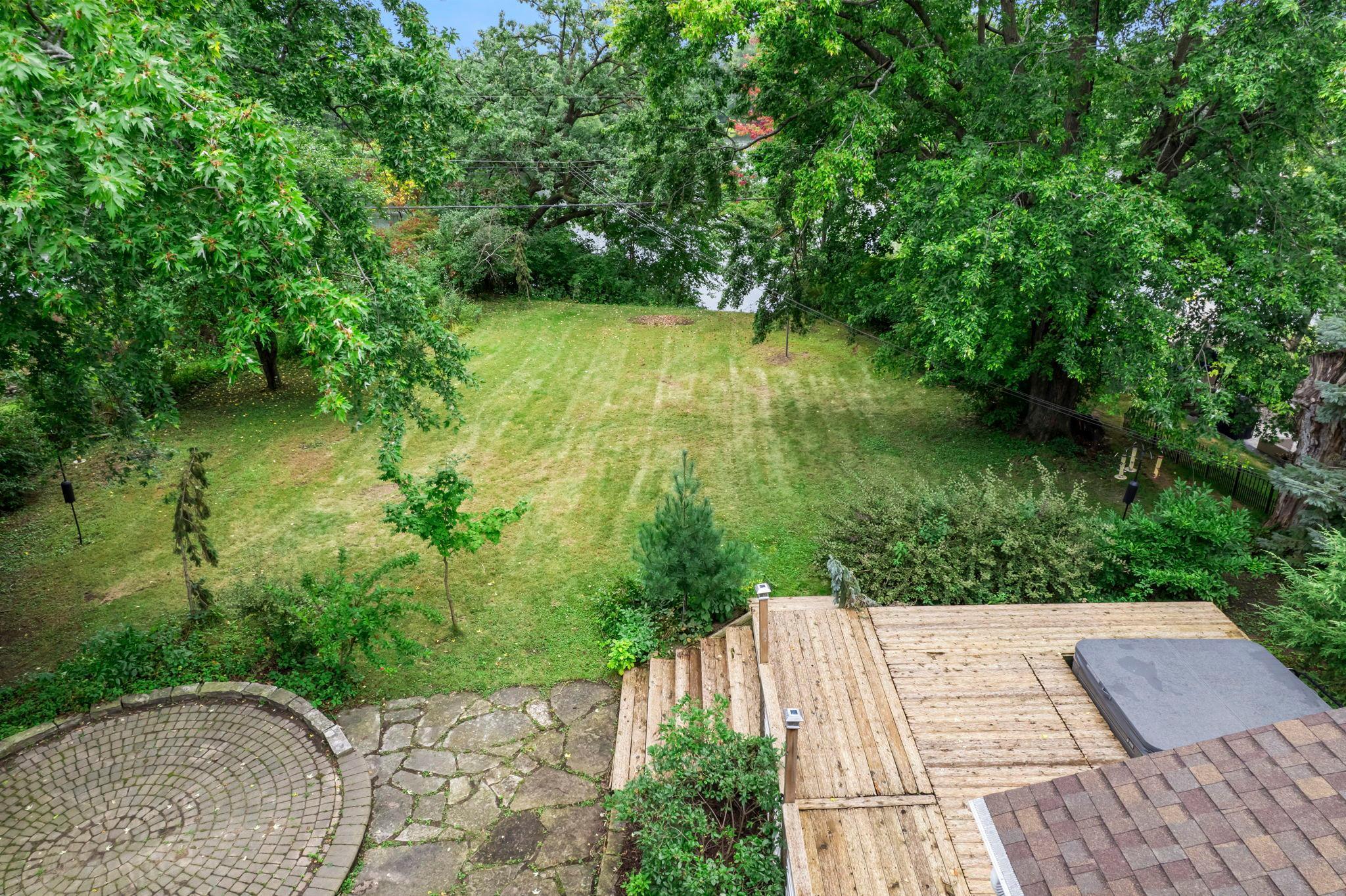 3396 Glen Oaks Avenue