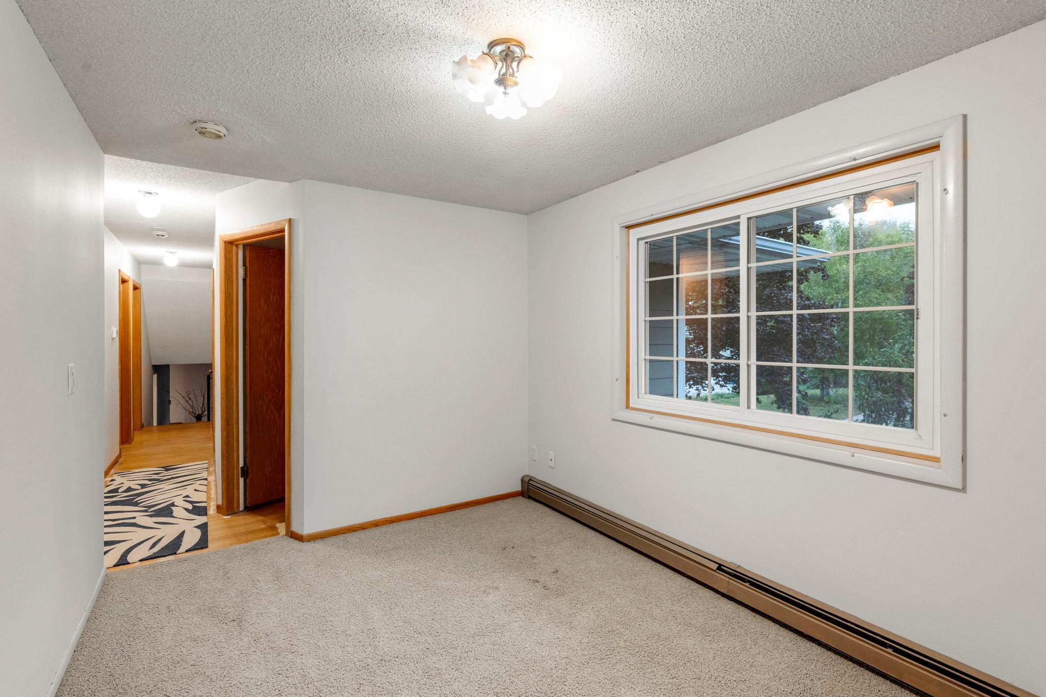 3396 Glen Oaks Avenue