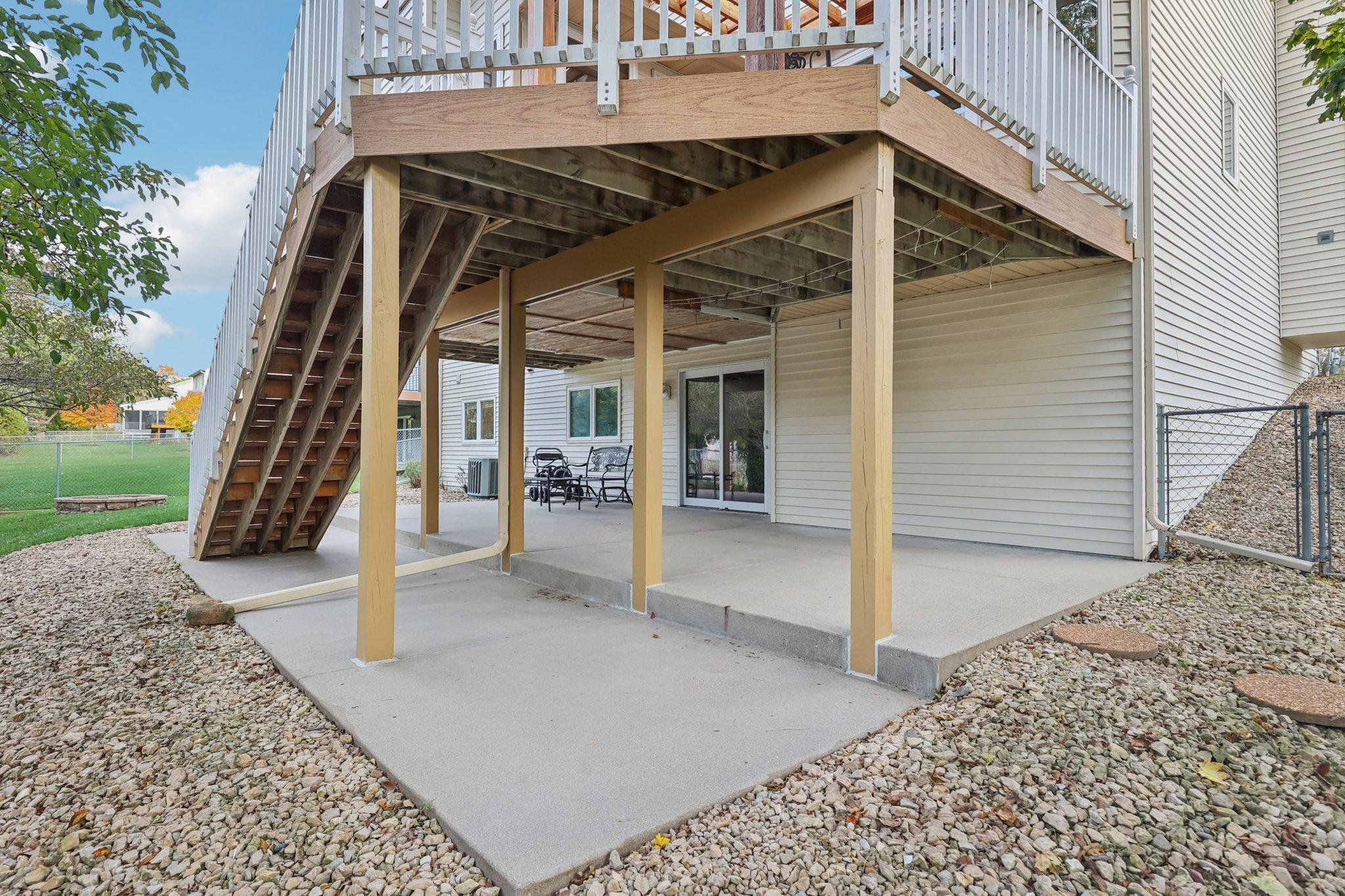 14053 Dartmouth Path
