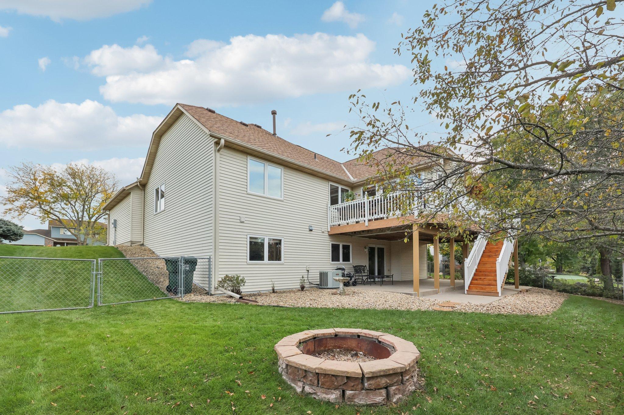 14053 Dartmouth Path