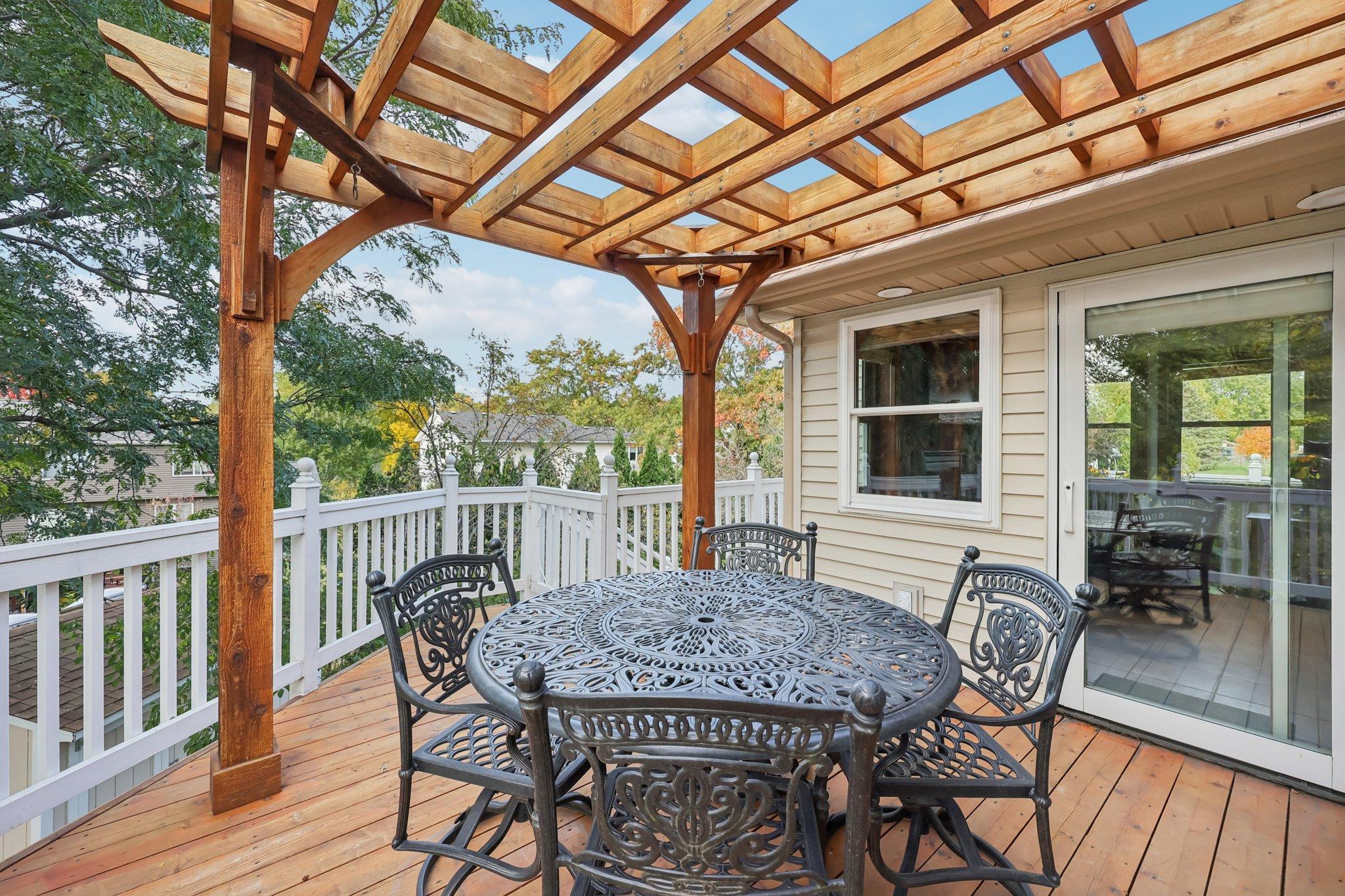 14053 Dartmouth Path