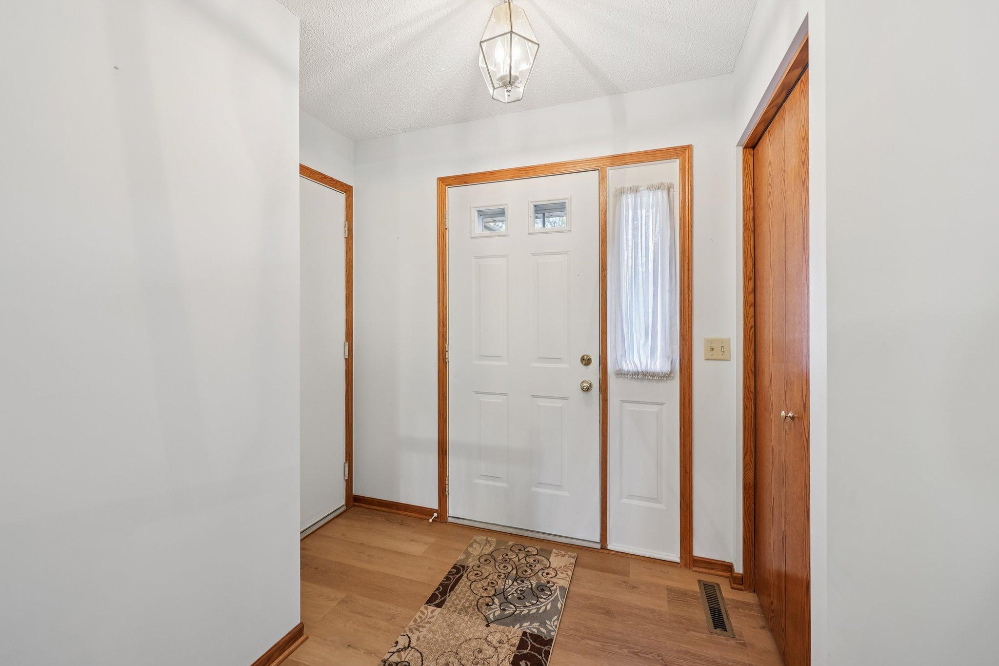 14053 Dartmouth Path