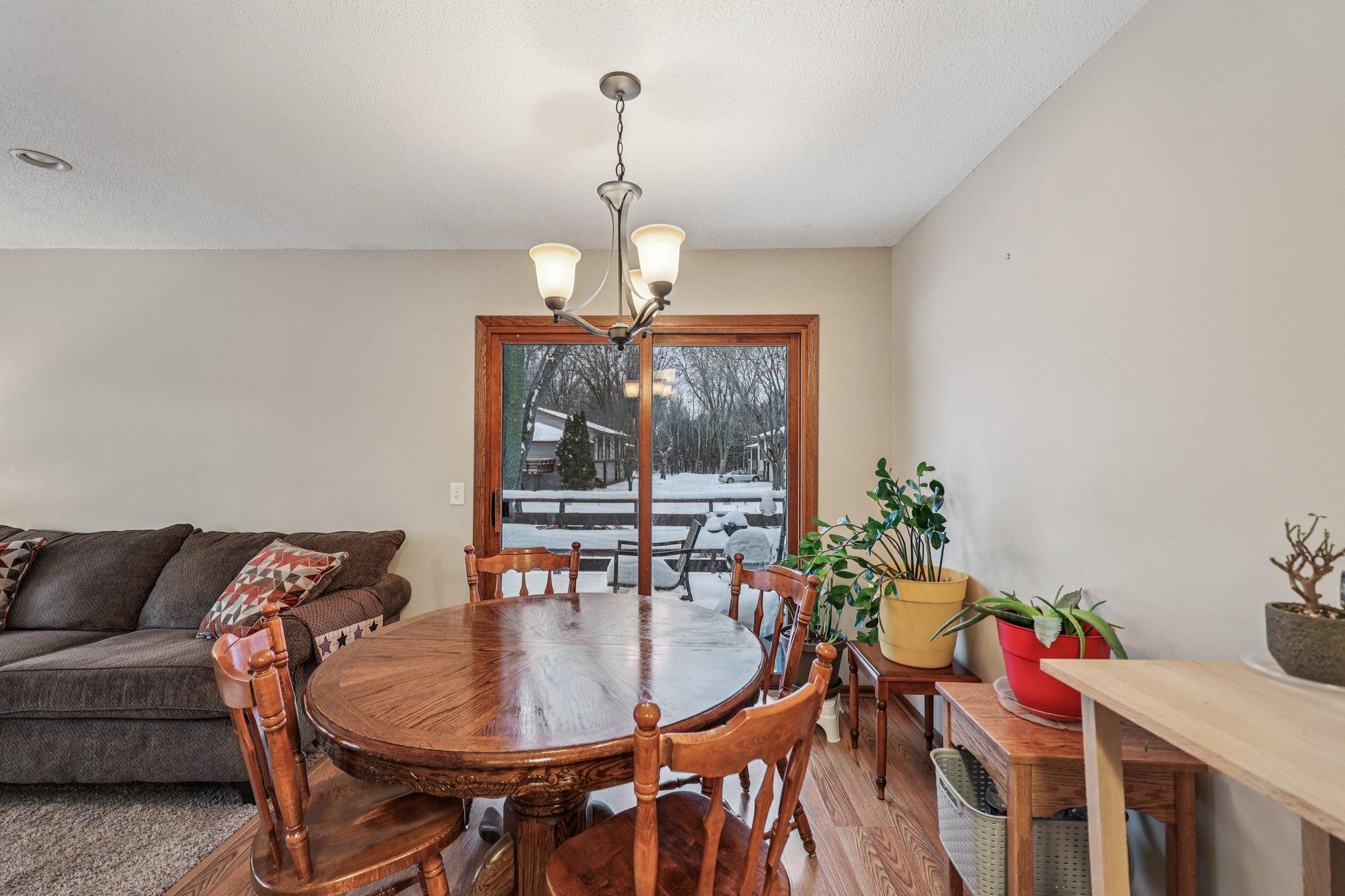 3806 Brookdale Circle N