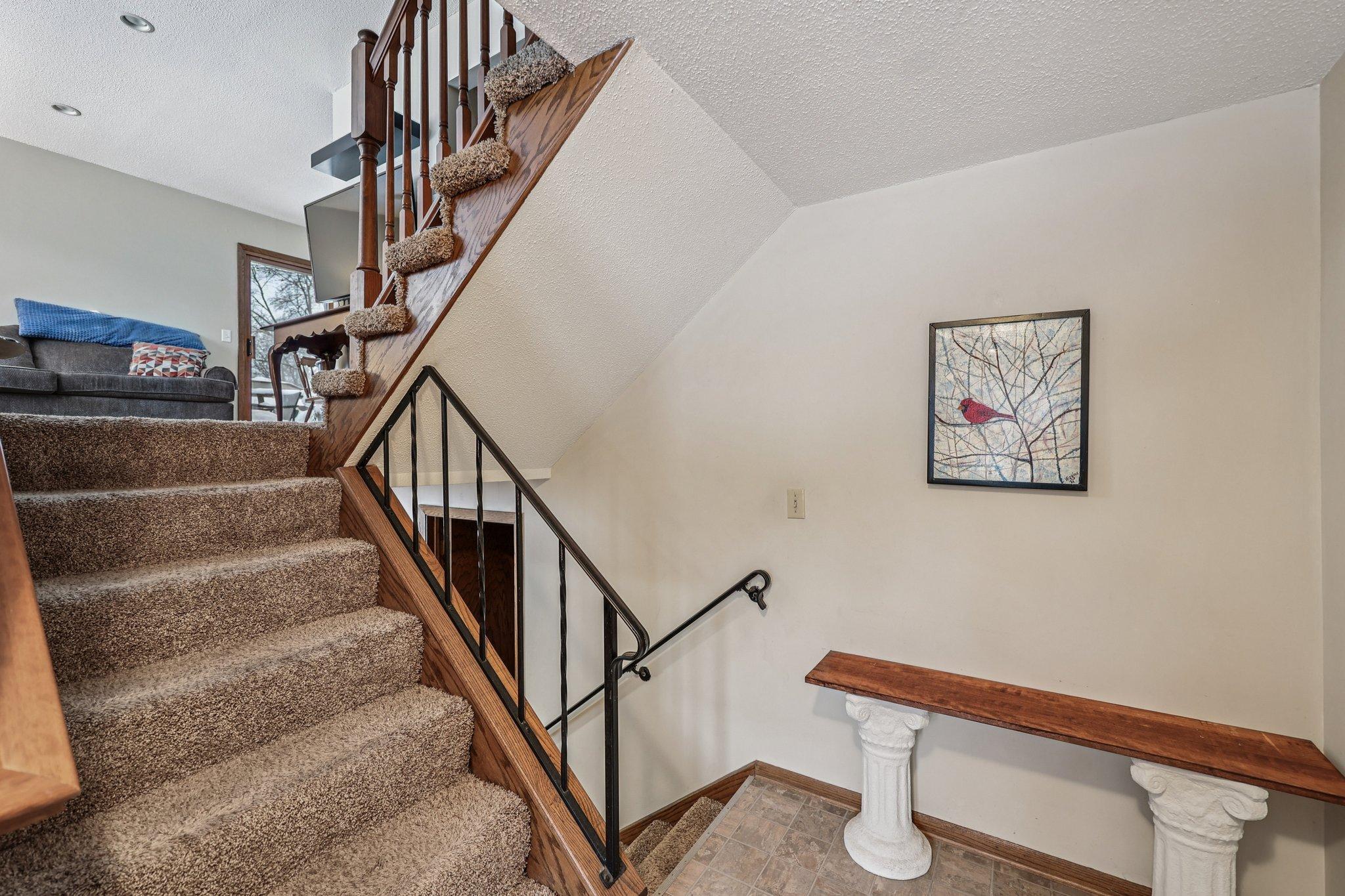 3806 Brookdale Circle N