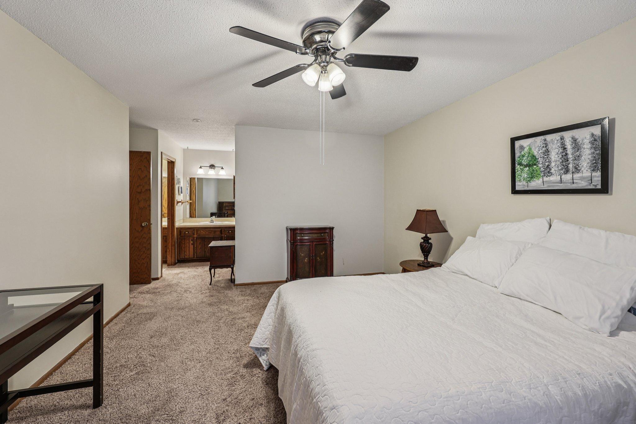 3806 Brookdale Circle N