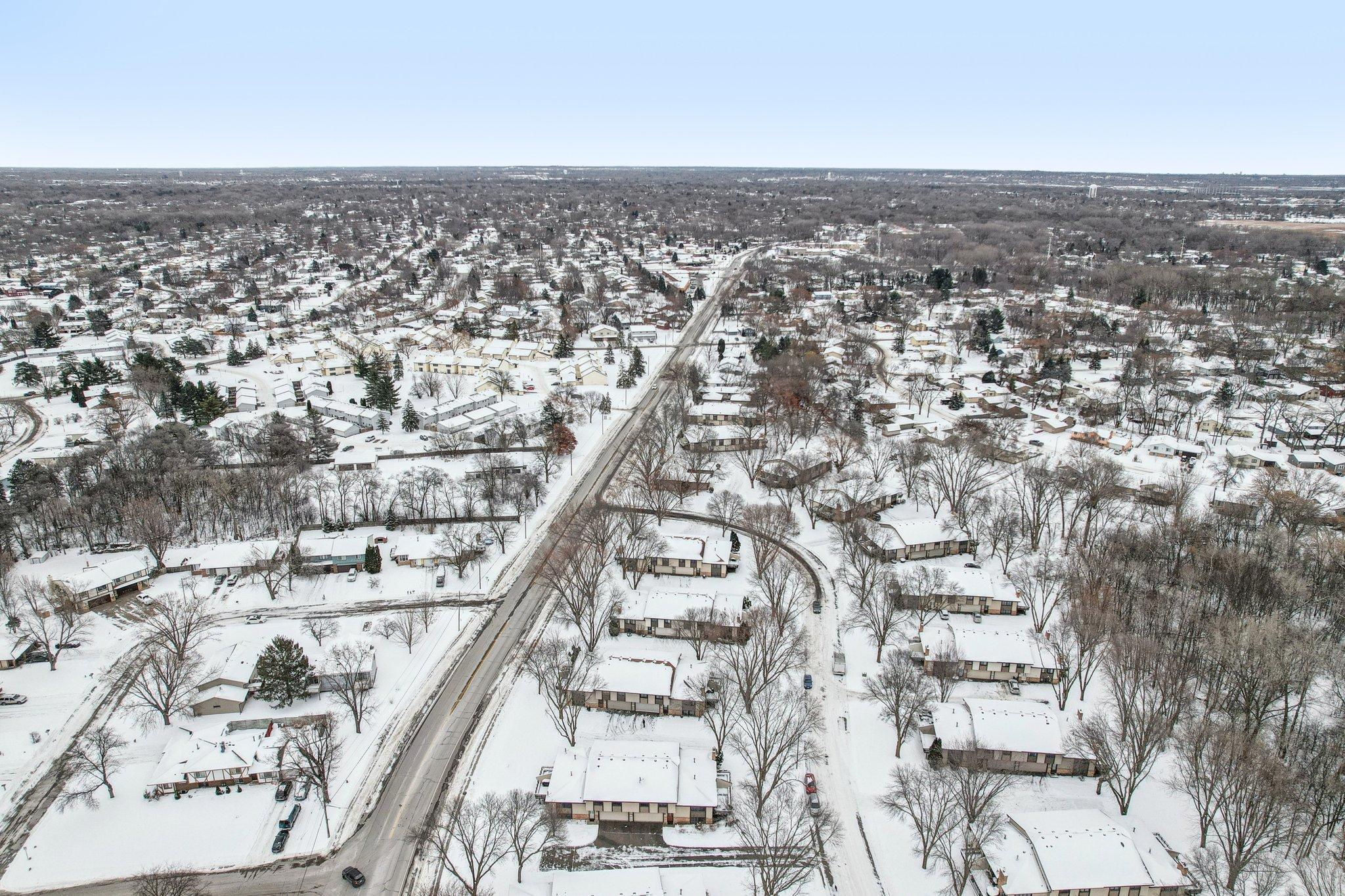 3806 Brookdale Circle N