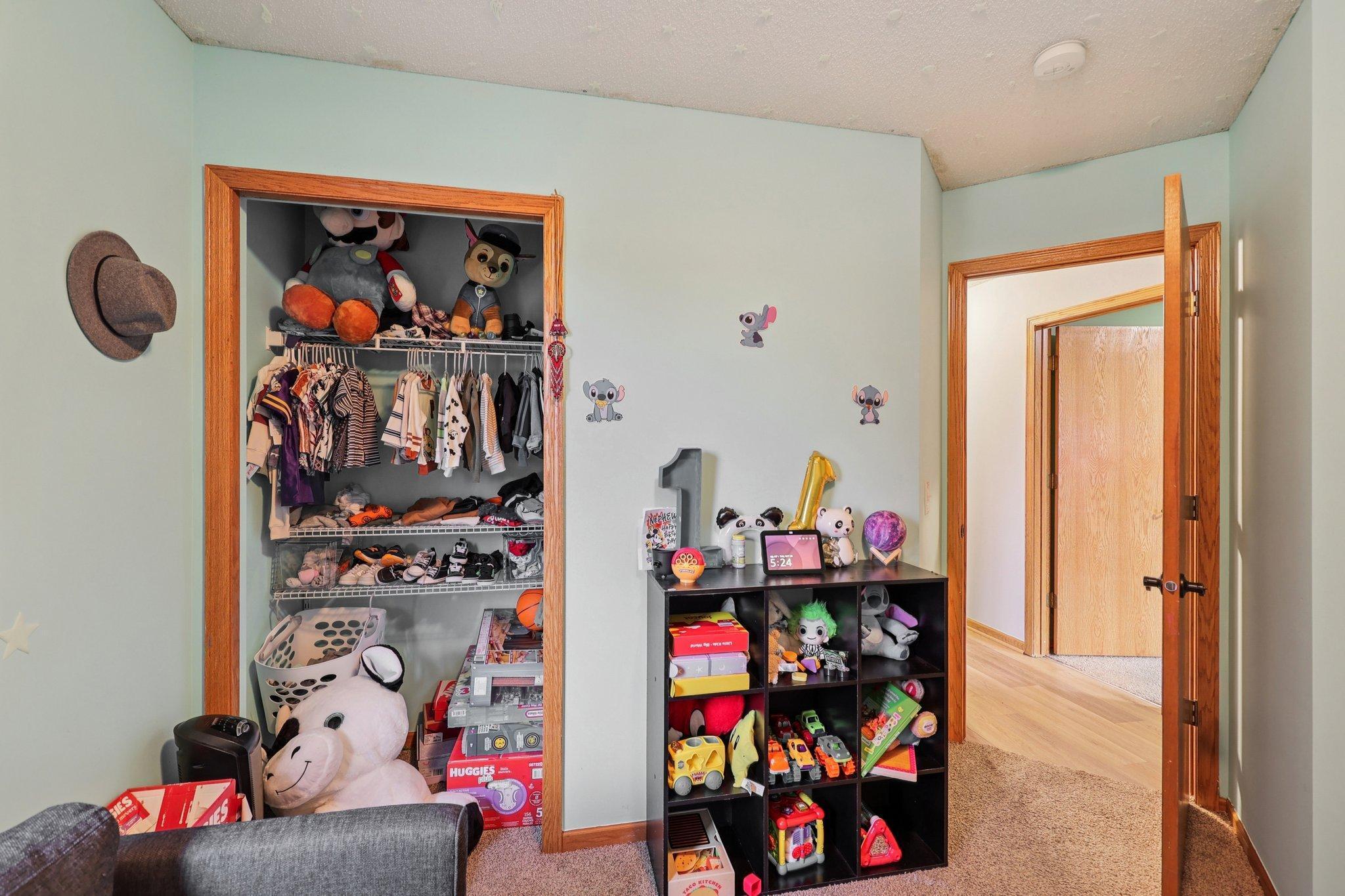 38456 Coventry Drive