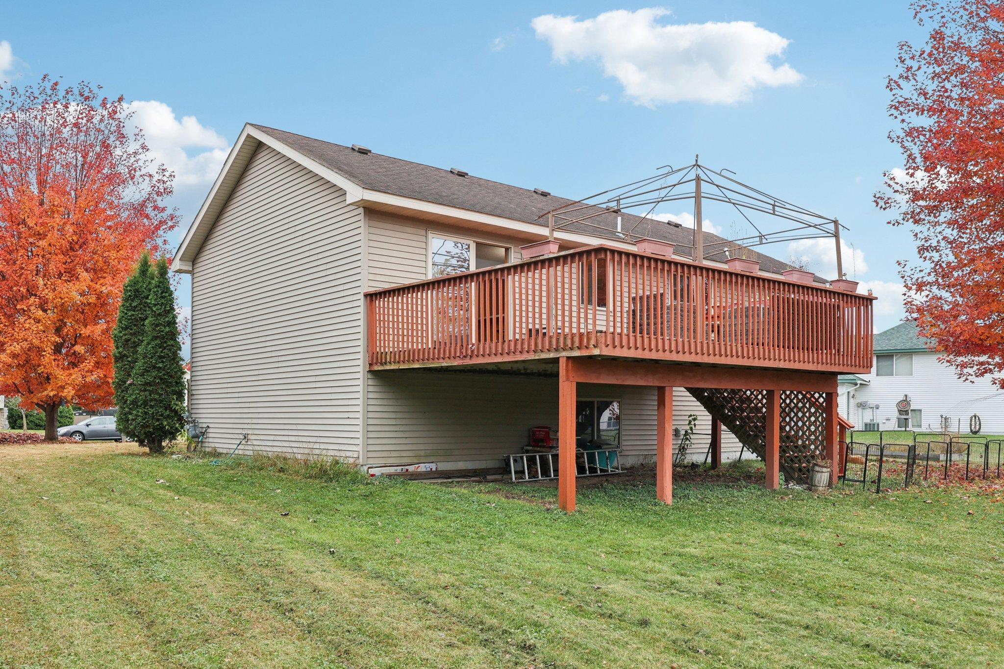 38456 Coventry Drive