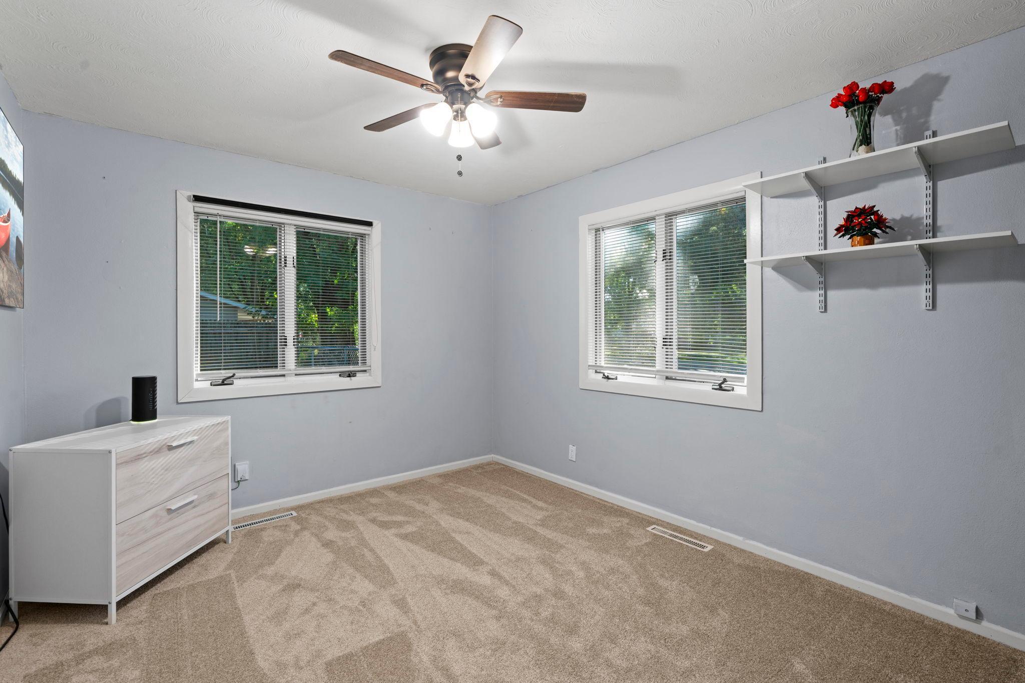 9931 Larch Street NW