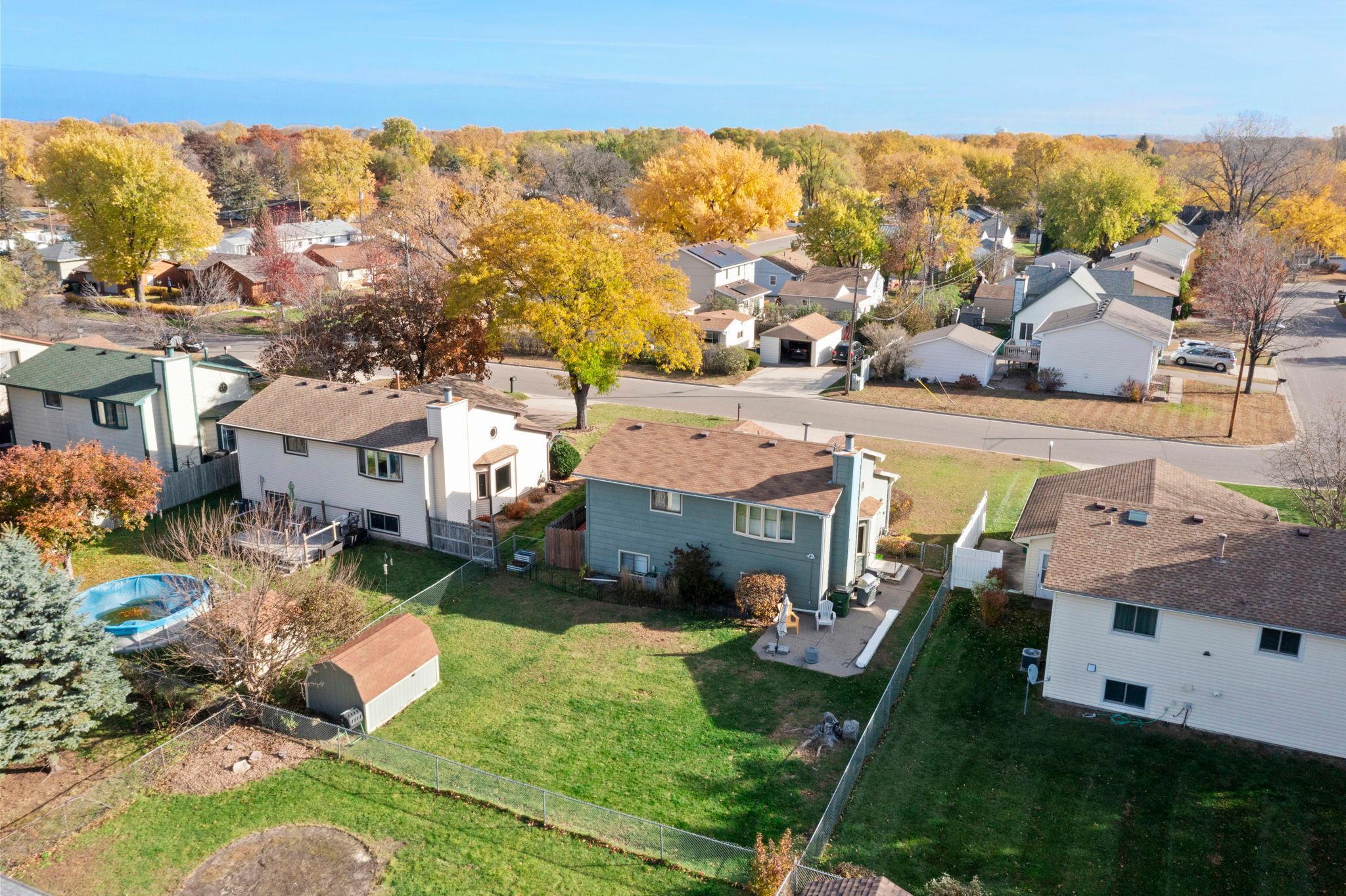 5249 Vera Cruz Avenue N