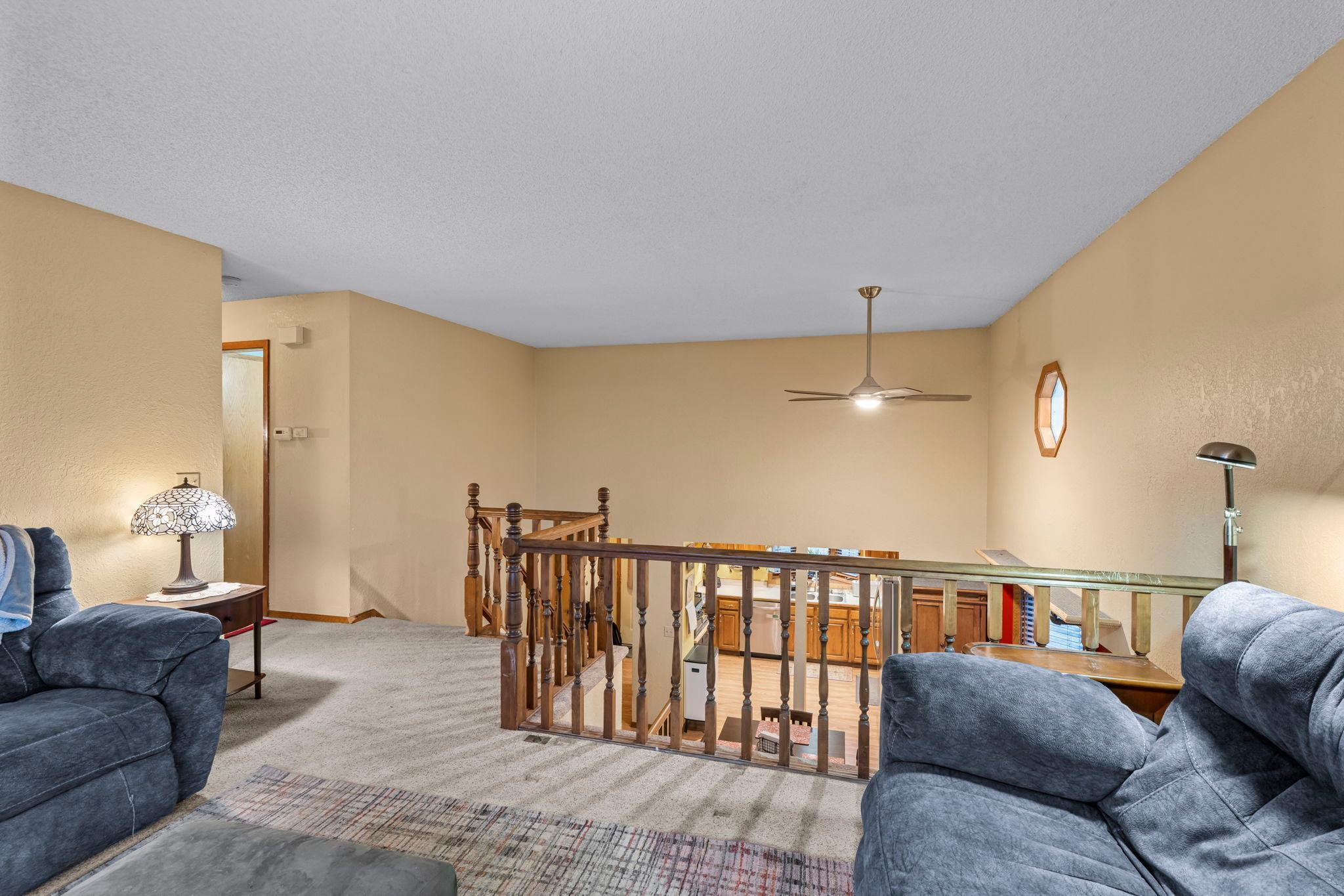 5249 Vera Cruz Avenue N