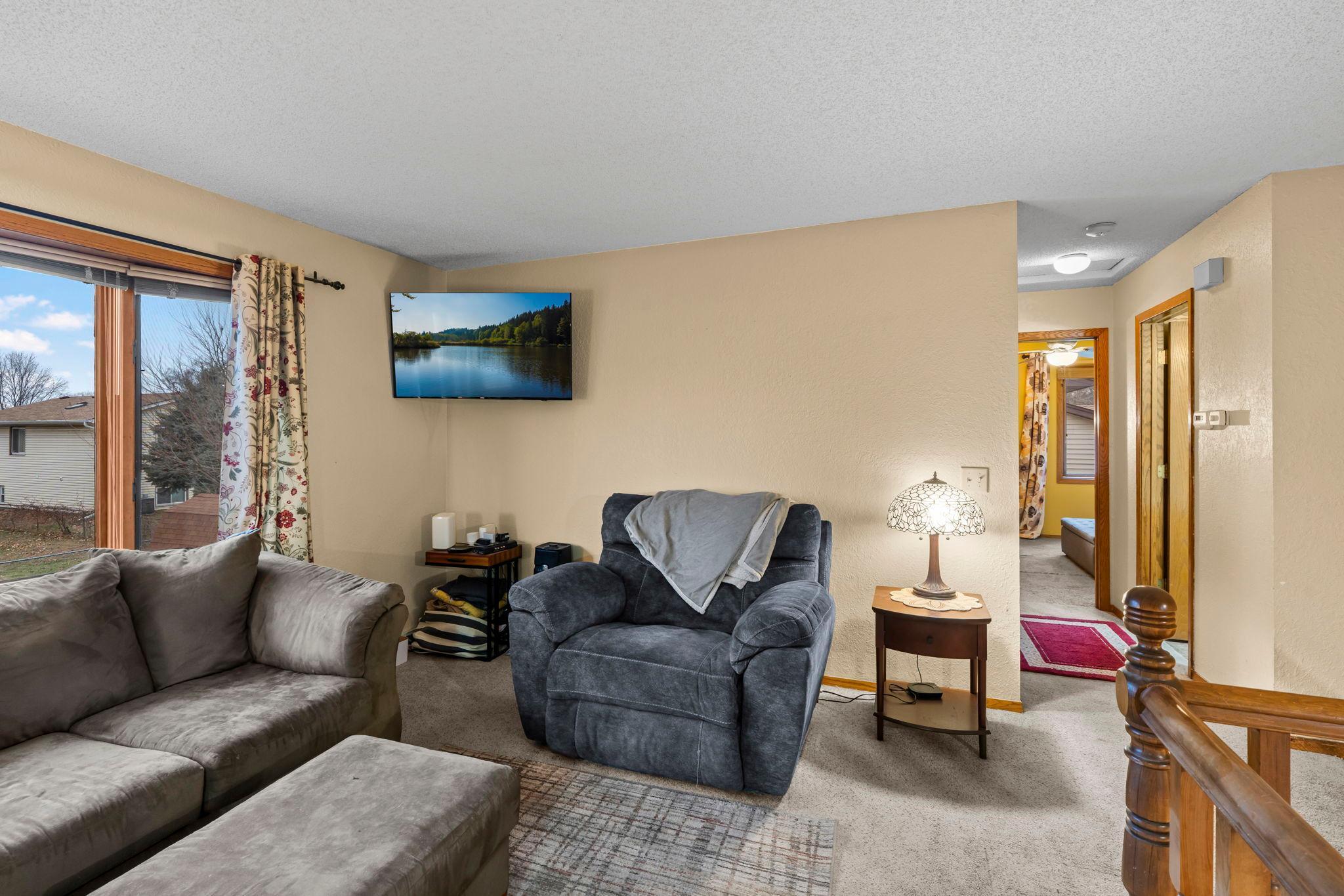 5249 Vera Cruz Avenue N