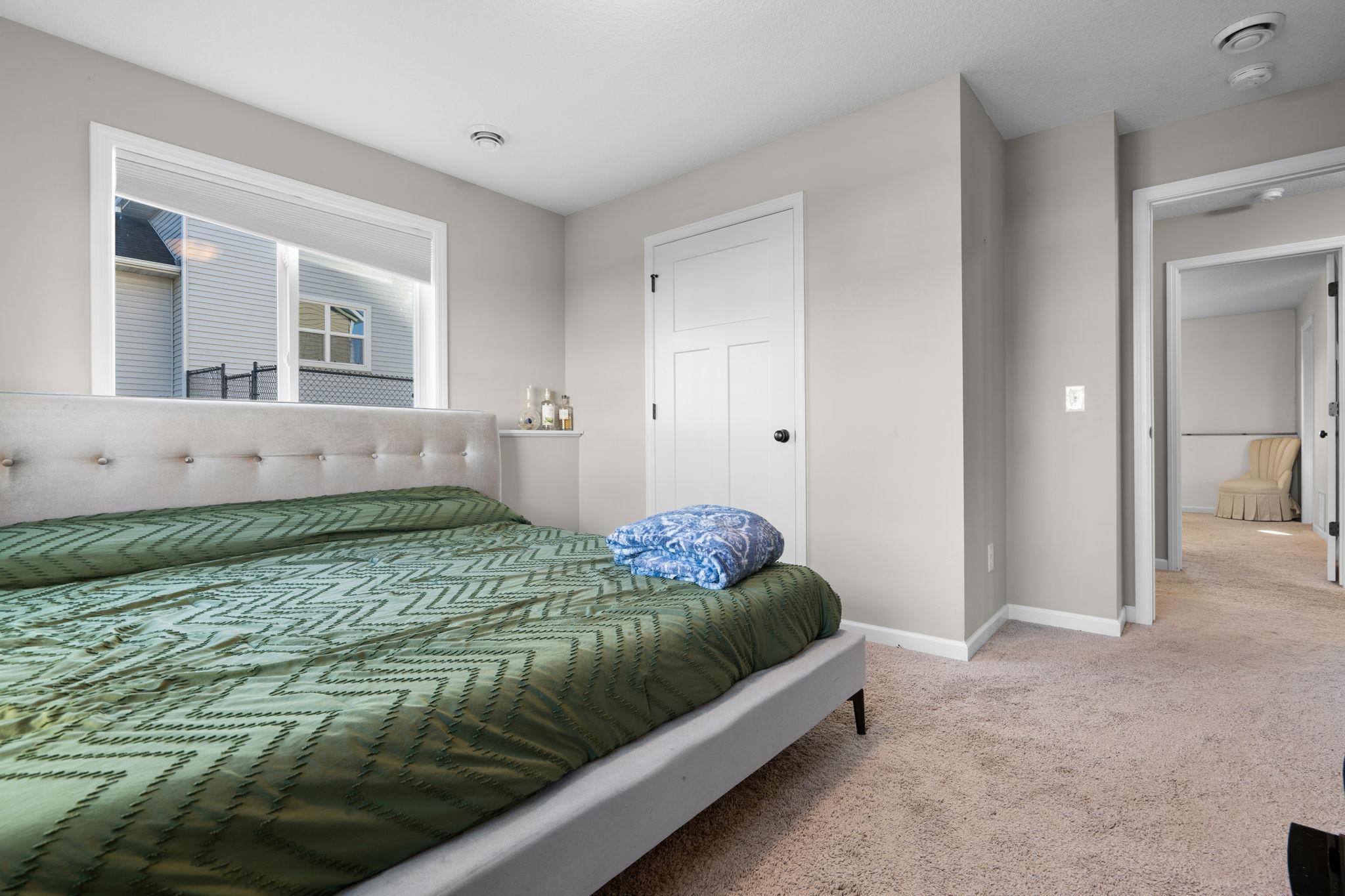 20924 Hardwood Road N