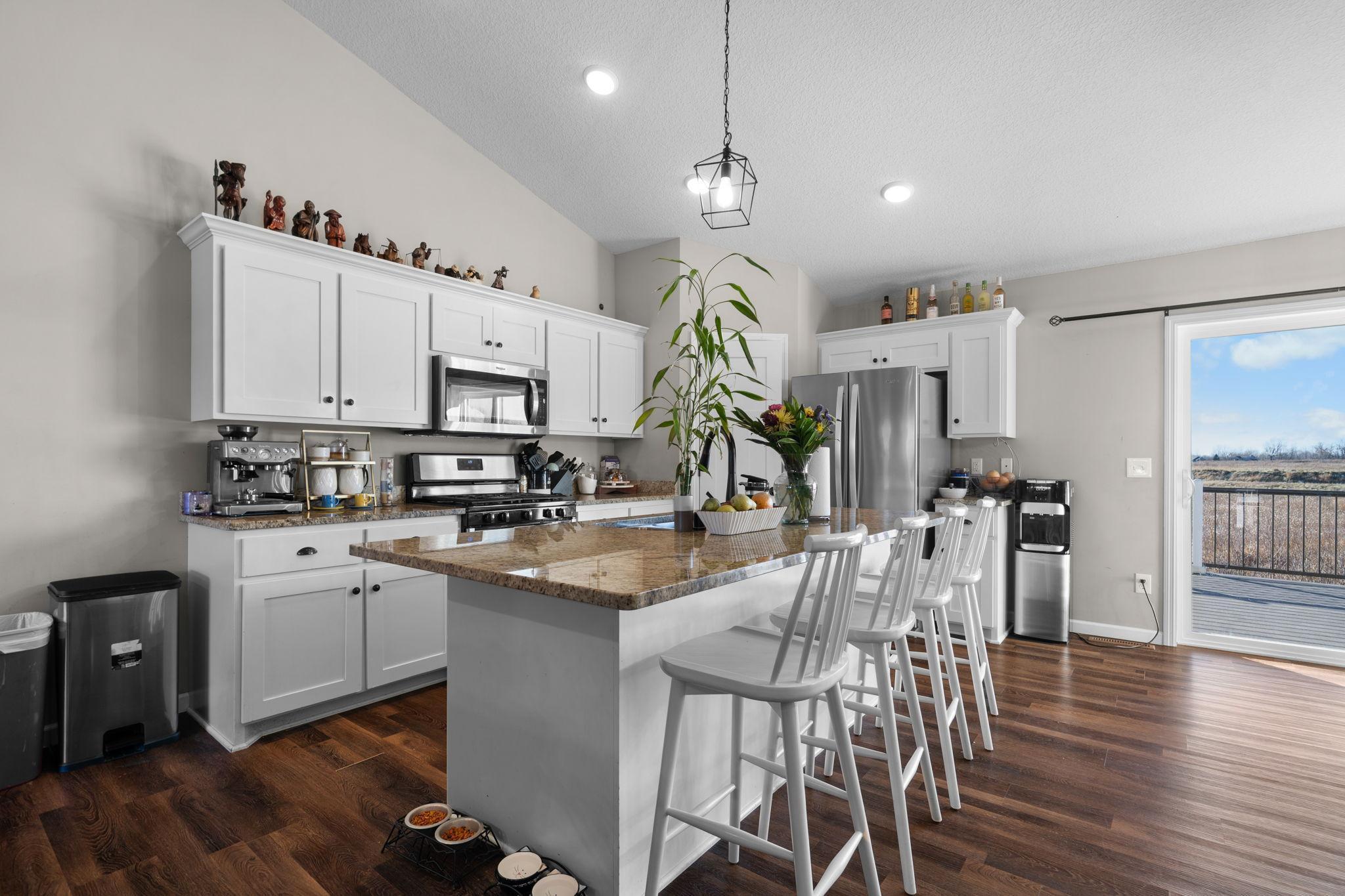 20924 Hardwood Road N