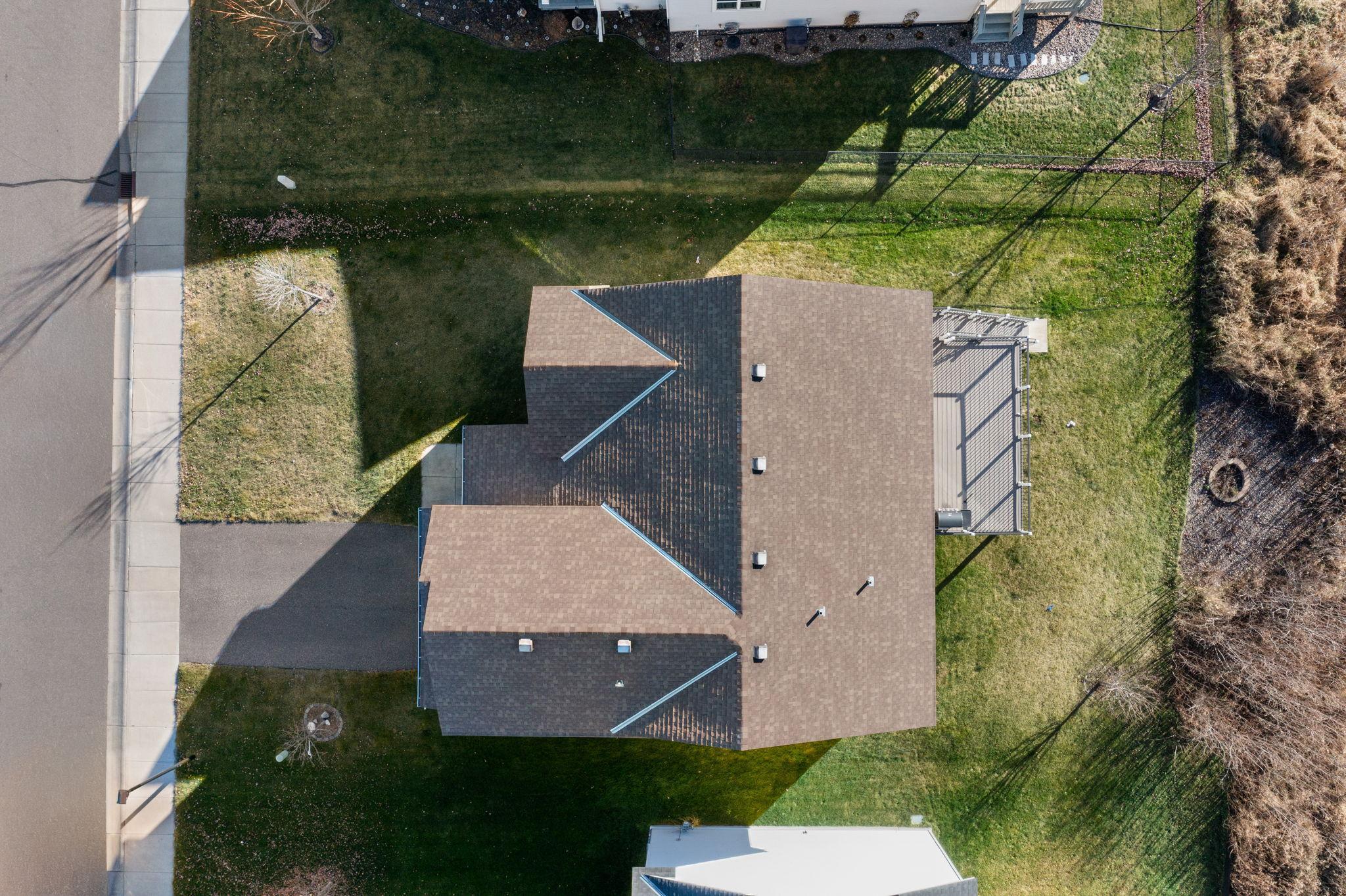 20924 Hardwood Road N