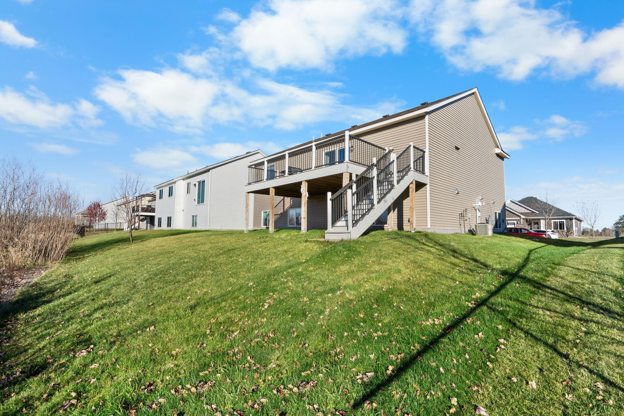 20924 Hardwood Road N