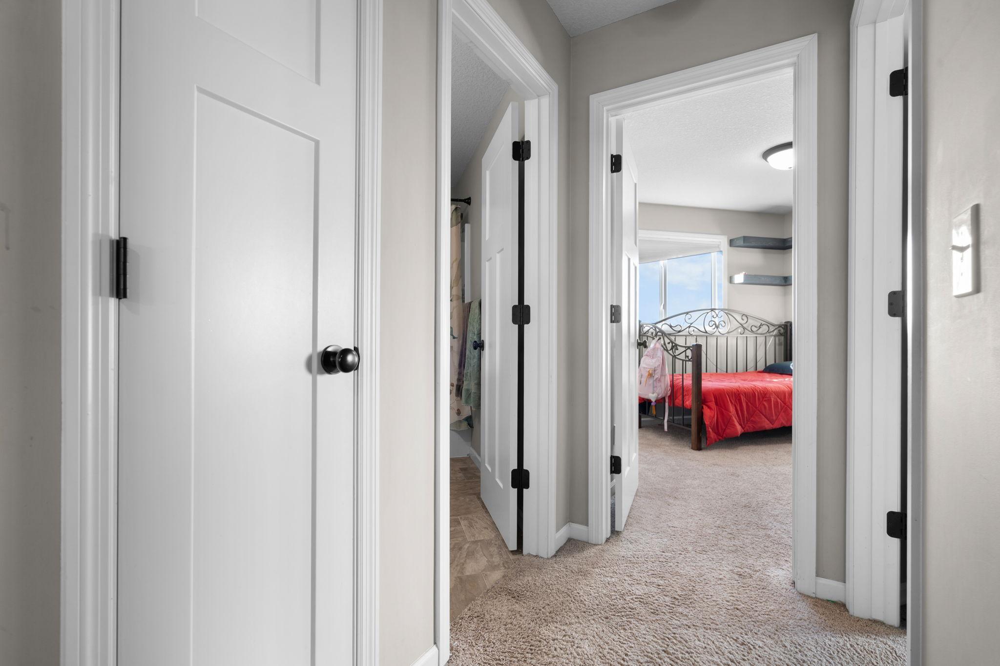 20924 Hardwood Road N