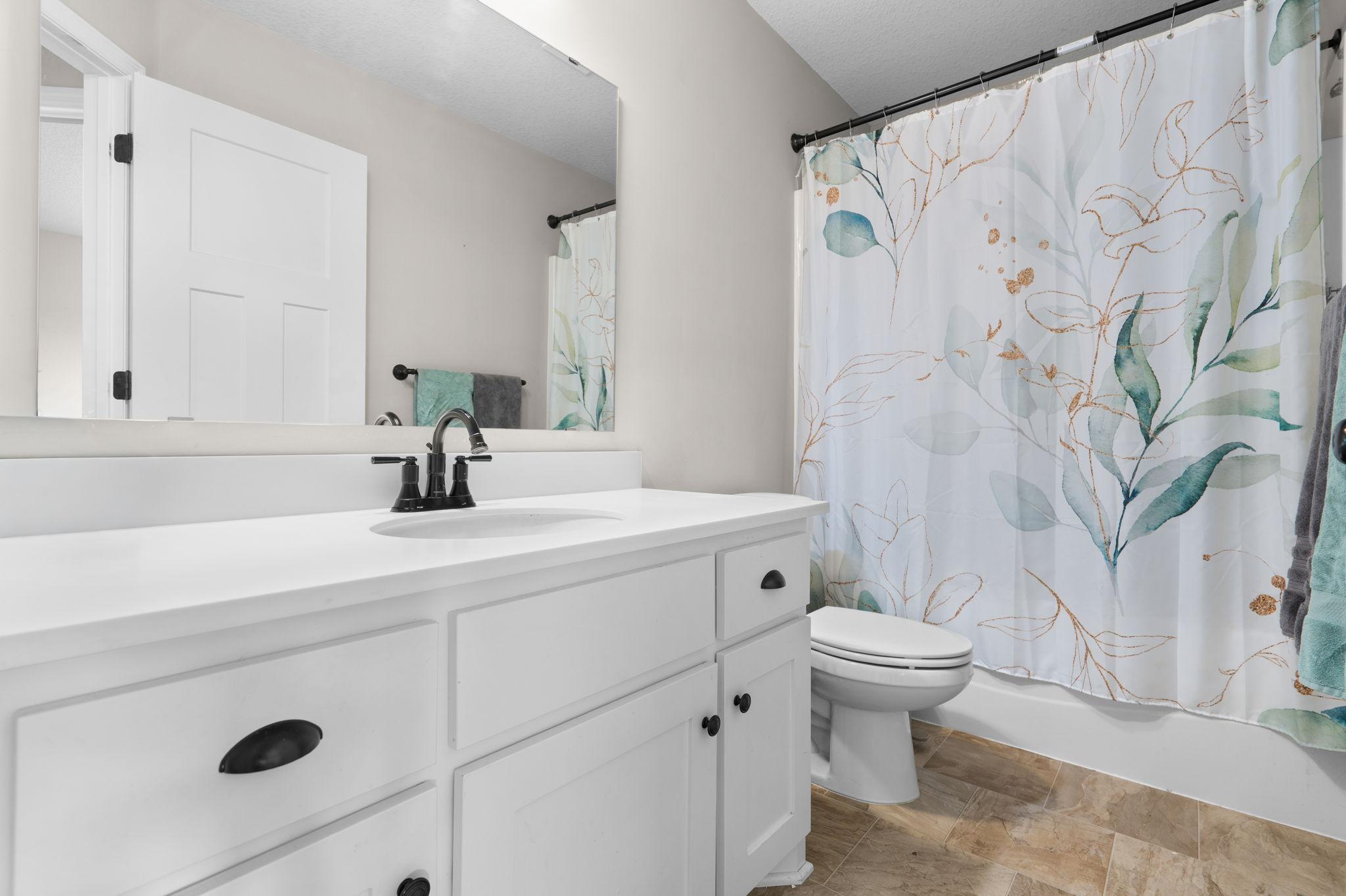 20924 Hardwood Road N