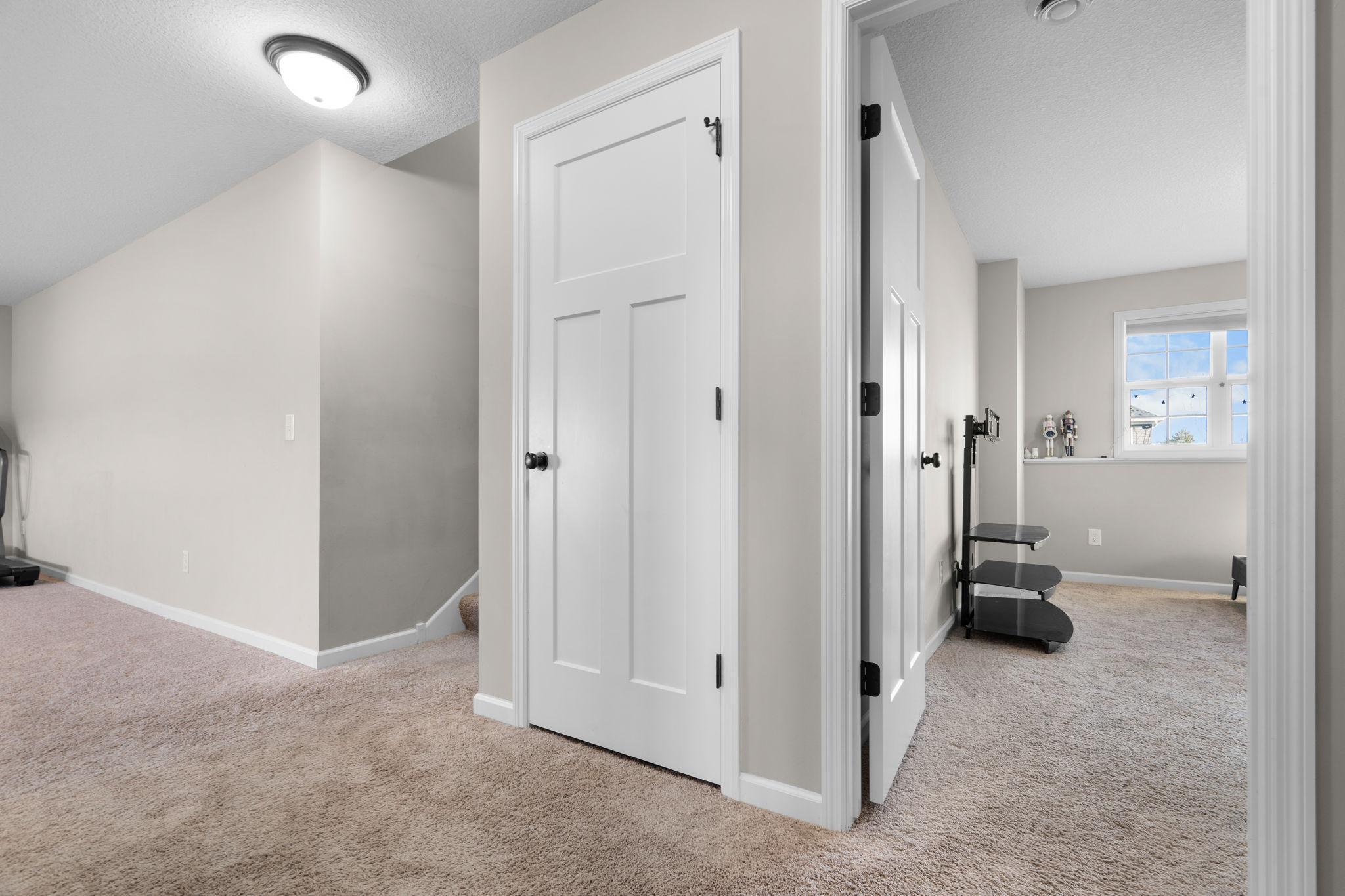 20924 Hardwood Road N