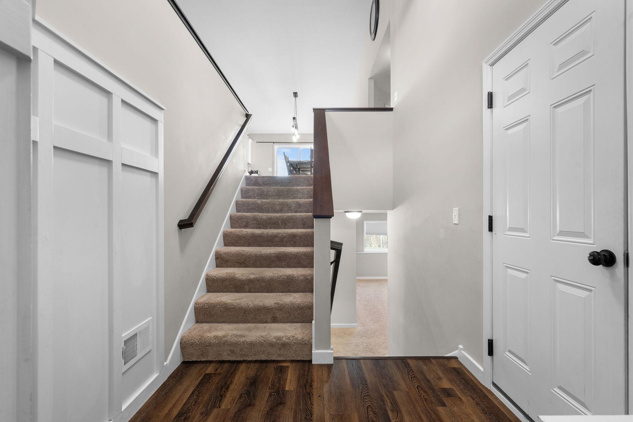 20924 Hardwood Road N