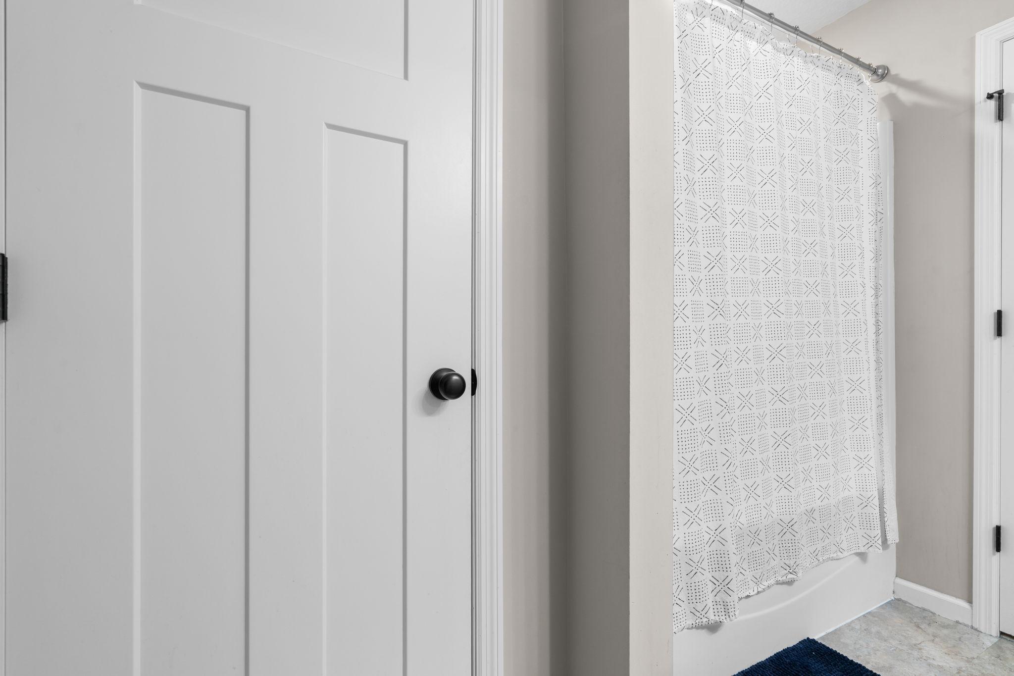 20924 Hardwood Road N