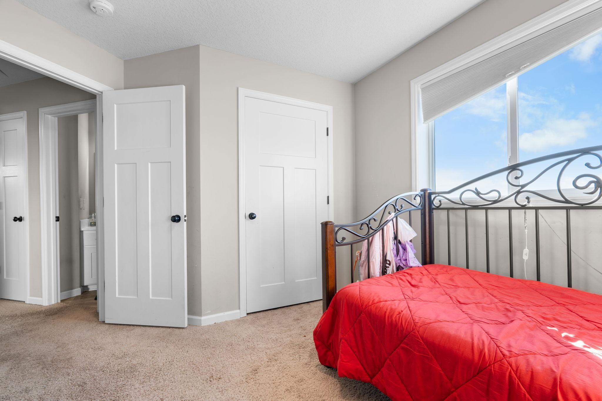 20924 Hardwood Road N