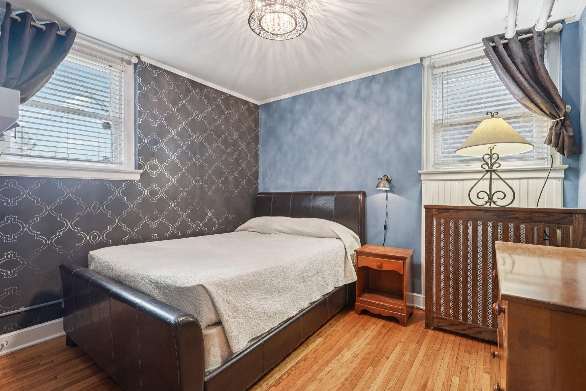 3248 Emerson Avenue S Unit: 1