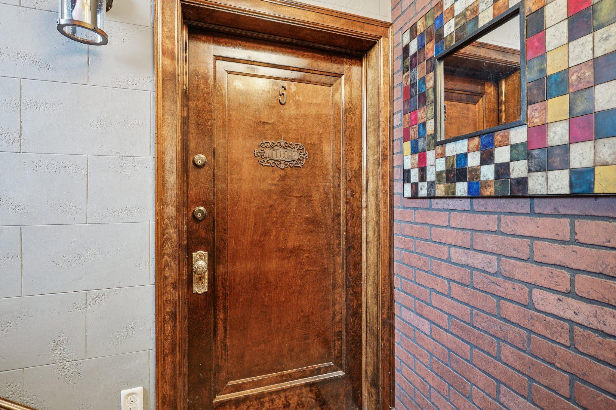 3248 Emerson Avenue S Unit: 1