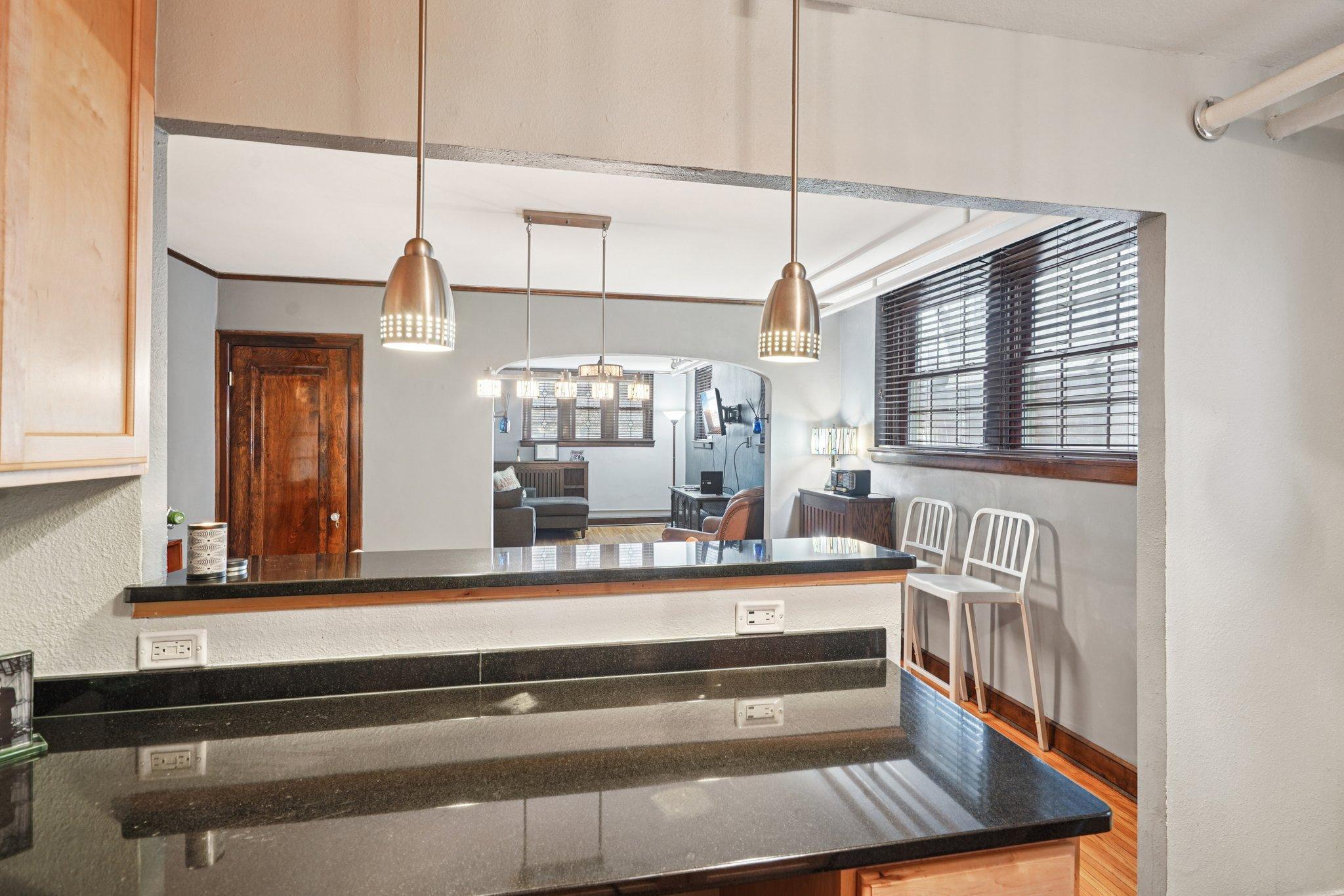 3248 Emerson Avenue S Unit: 1