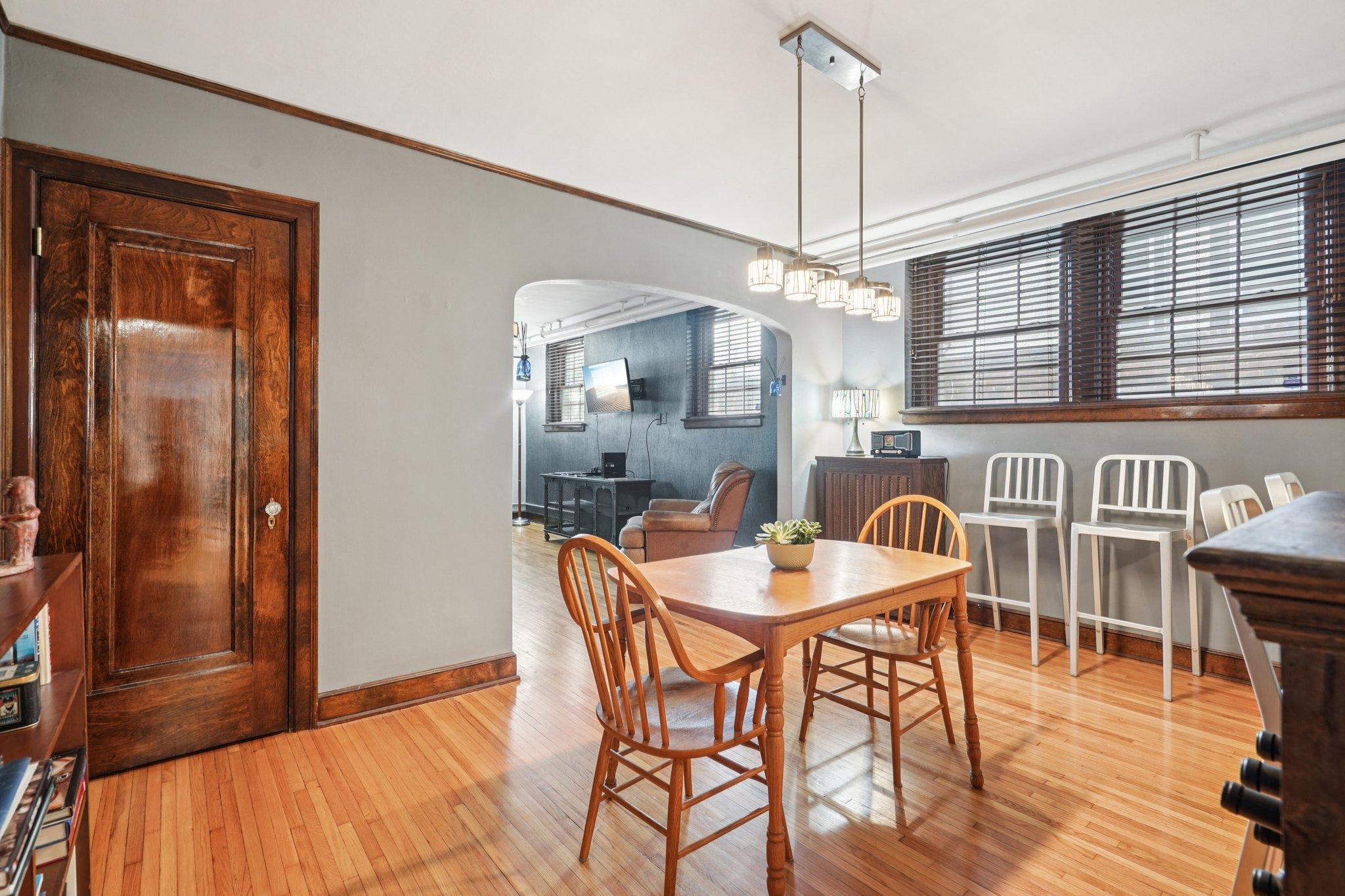 3248 Emerson Avenue S Unit: 1